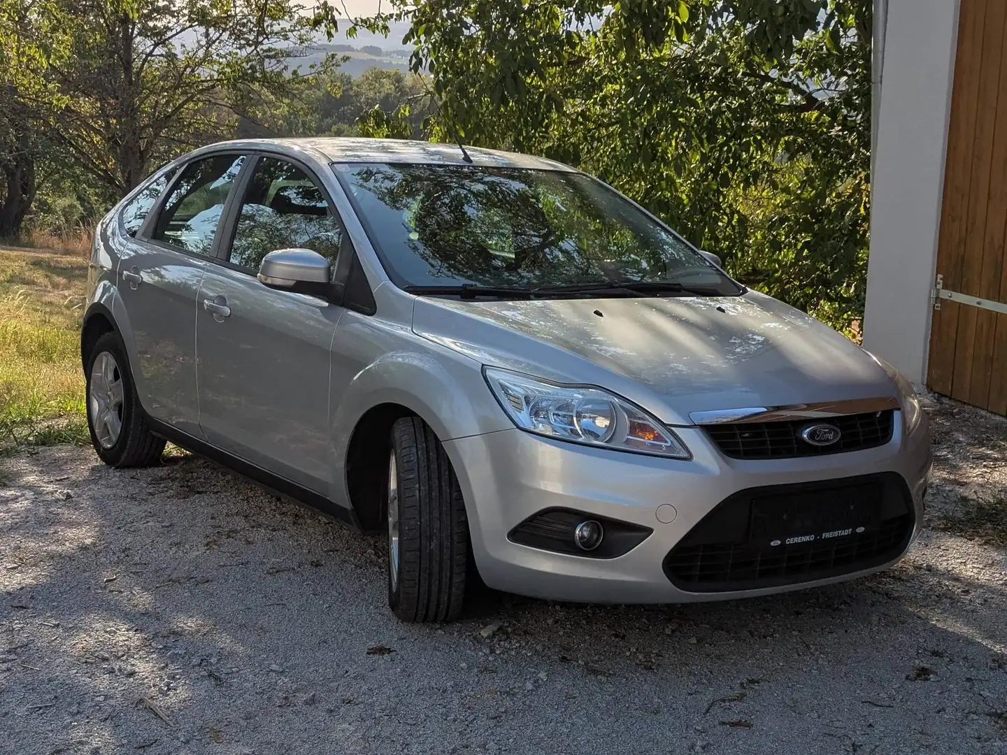 Ford Focus Focus Ecosport 1,6 TDCi DPF Ecosport Silber - 1