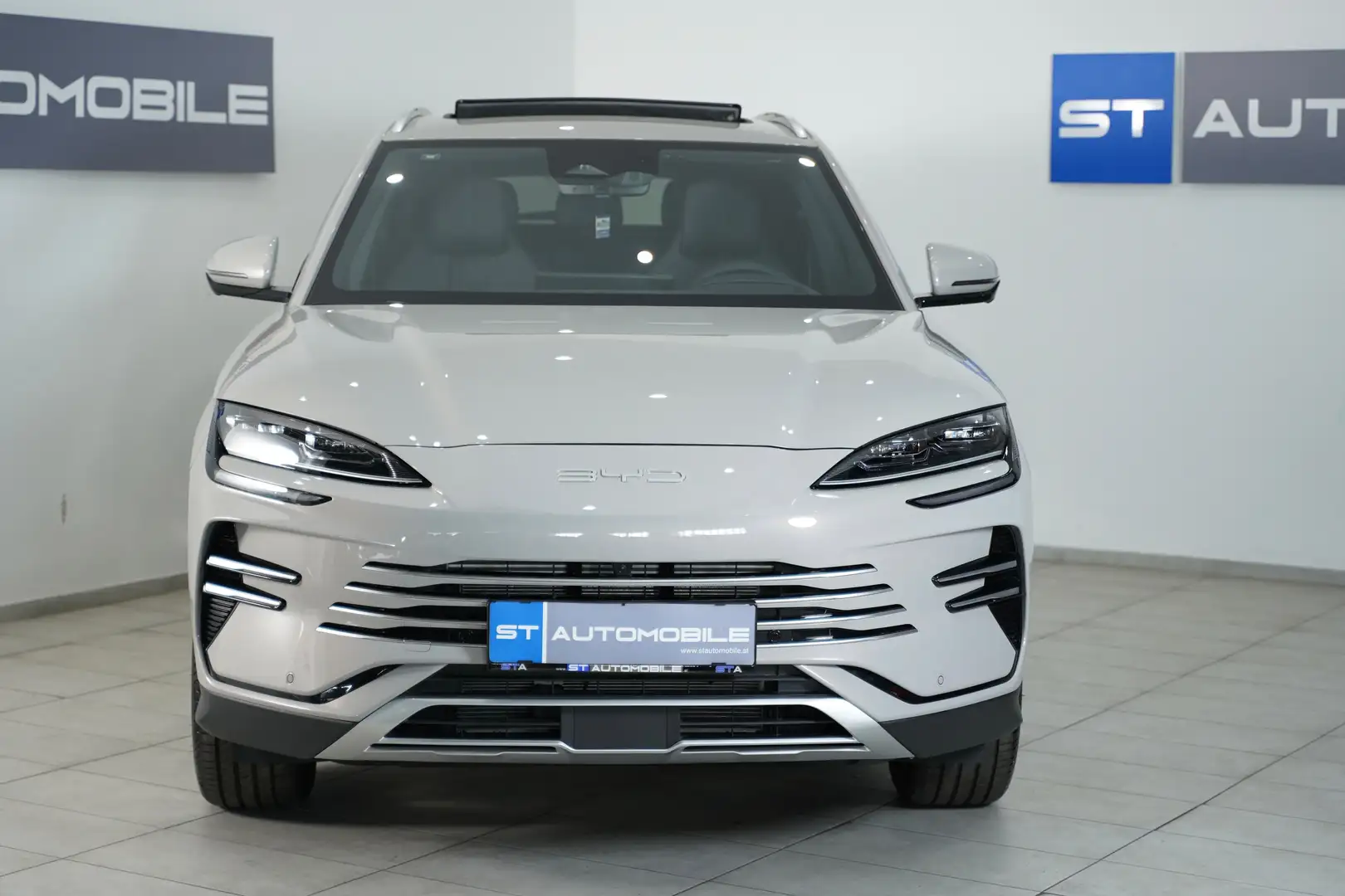 BYD Seal U PHEV AWD Design Aut. // NAVI // PANORAMADACH Grau - 2