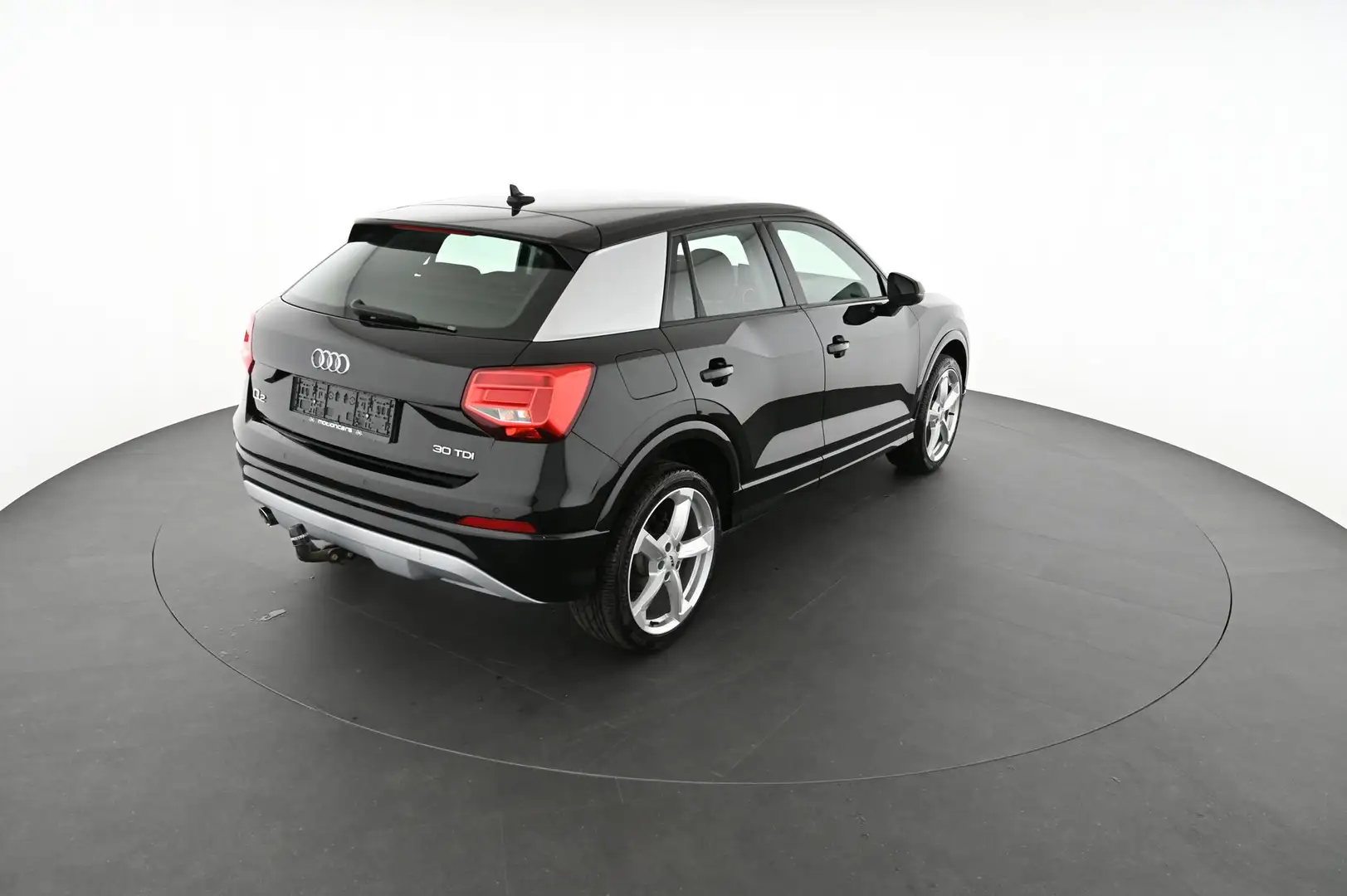 Audi Q2 1.6 TDI 30 TDI sport Pickerl NEU Schwarz - 2