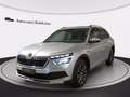 Skoda Kamiq 1.0 tsi scoutline 110cv Gris - thumbnail 1