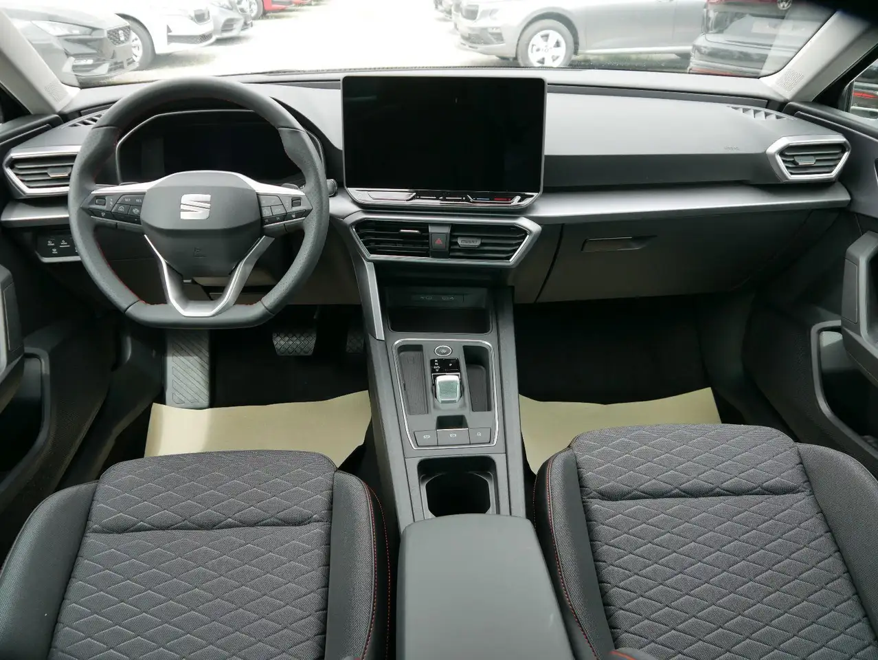 SEAT Leon 2026 — фото 11
