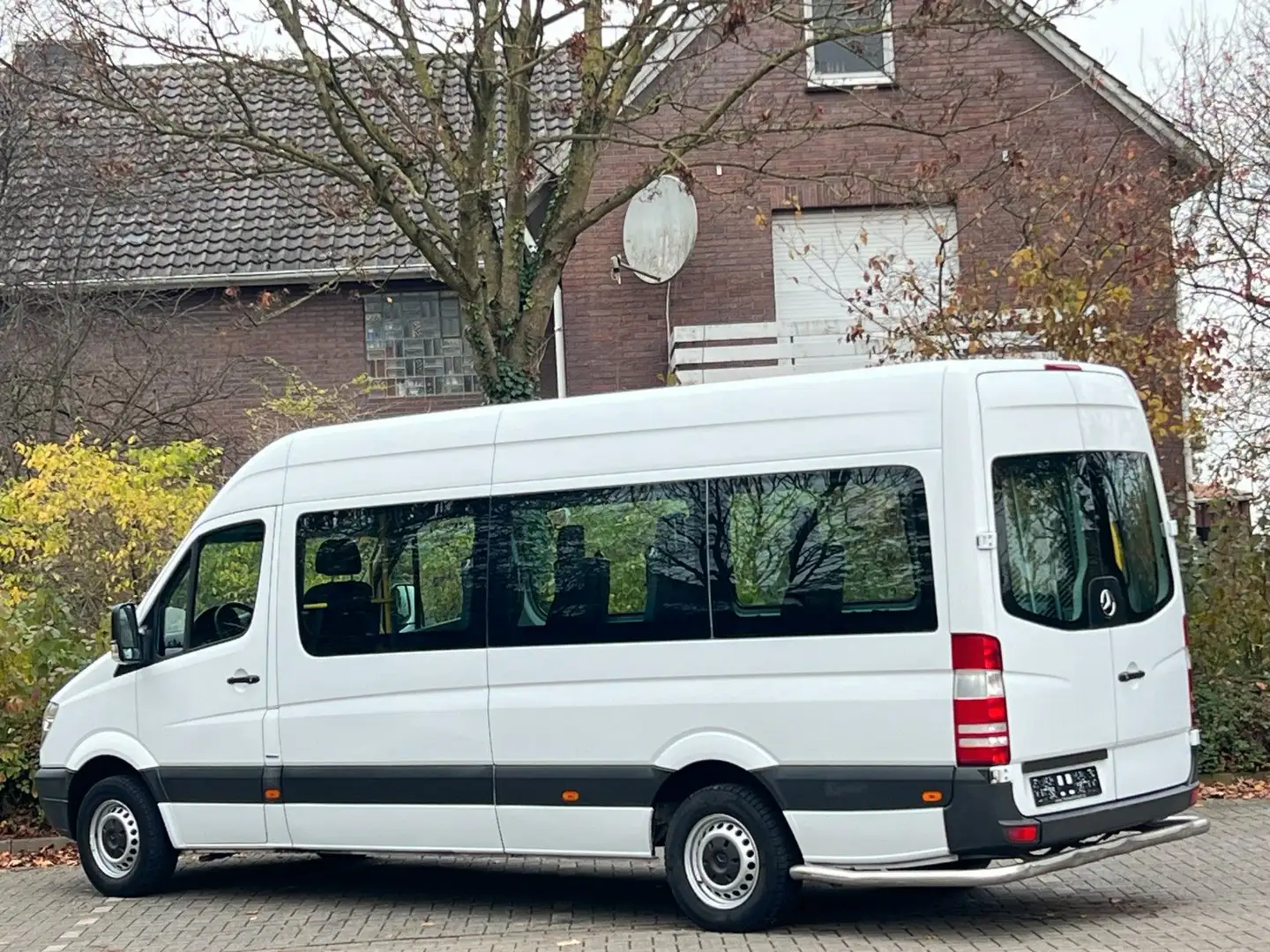 Mercedes-Benz Sprinter 313 Cdi Maxi 9 Sitze 6 Gang Lift Klima Weiß - 2