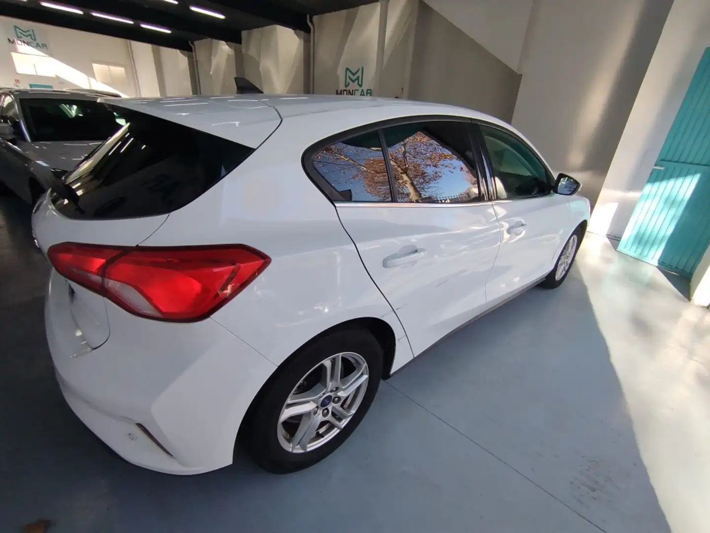 Ford Focus 1.5 Ecoblue Trend+ 120 Blanco - 2