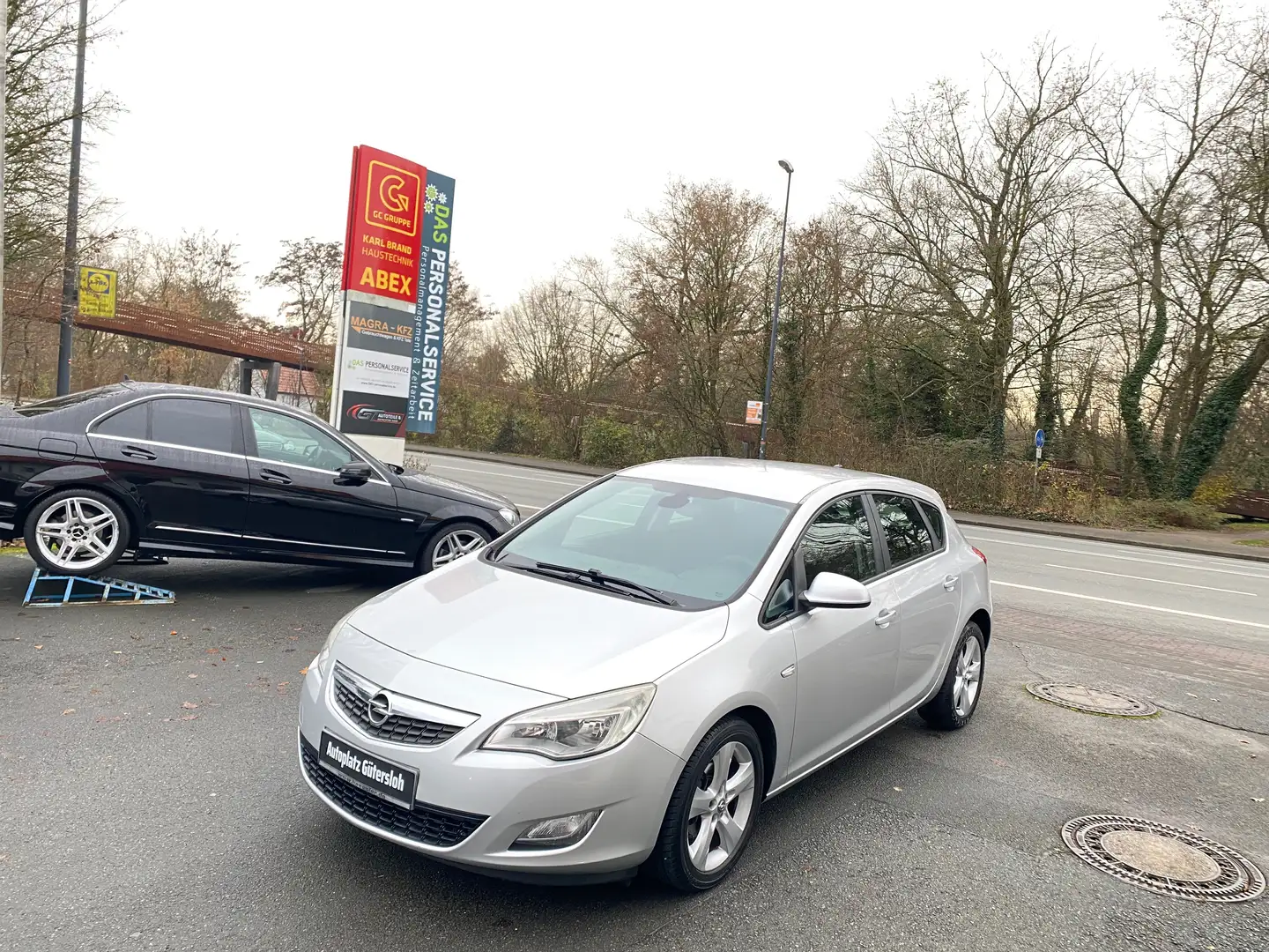 Opel Astra Astra J 1.6 Ecotec Cosmo KLIMATRONIC PDC SHZ MFL Argent - 1