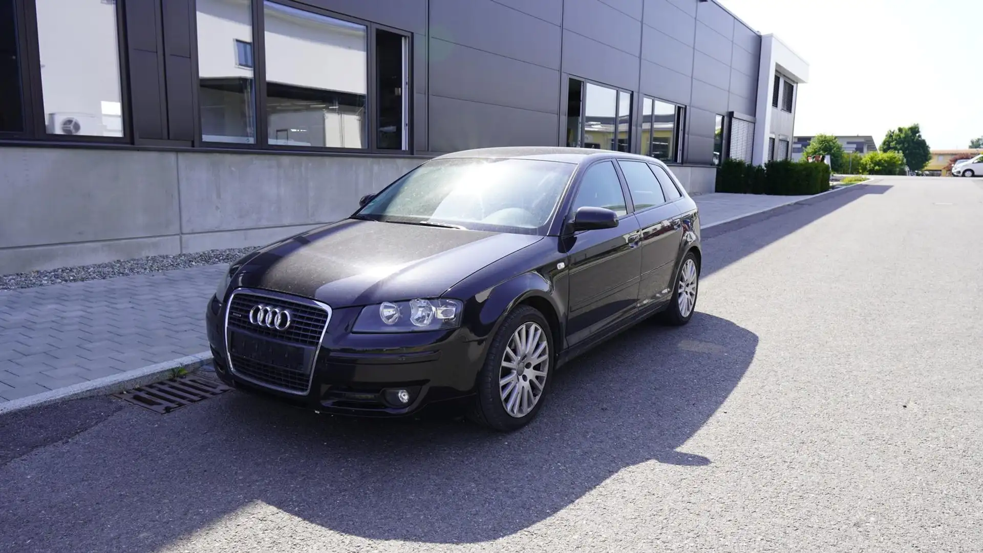 Audi A3 2.0 TFSI Ambition quattro Zwart - 2