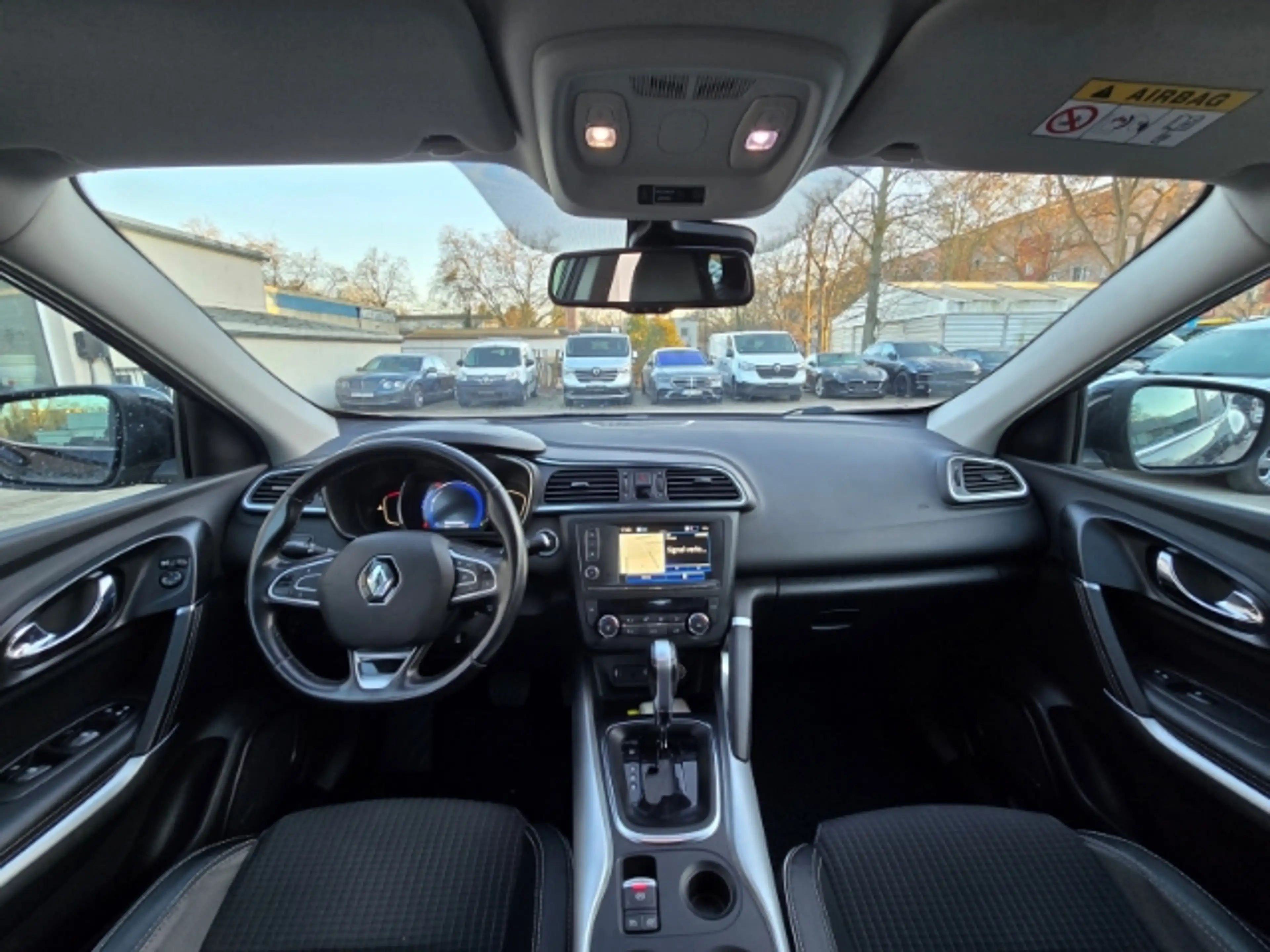Renault Kadjar Bose Edition 130 EDC Navi Leder Soundsystem LED Ap — photo 11