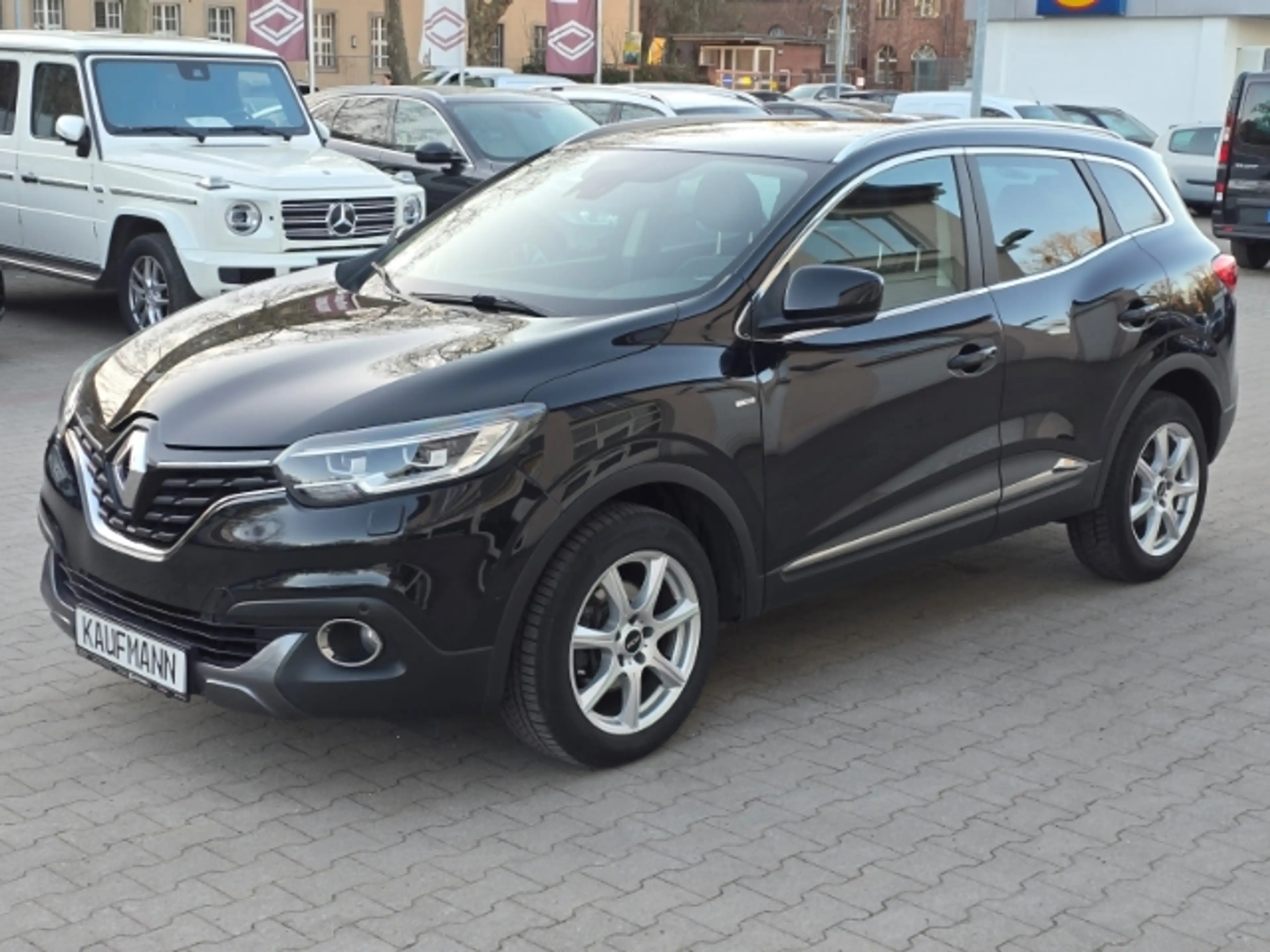 Renault Kadjar Bose Edition 130 EDC Navi Leder Soundsystem LED Ap
