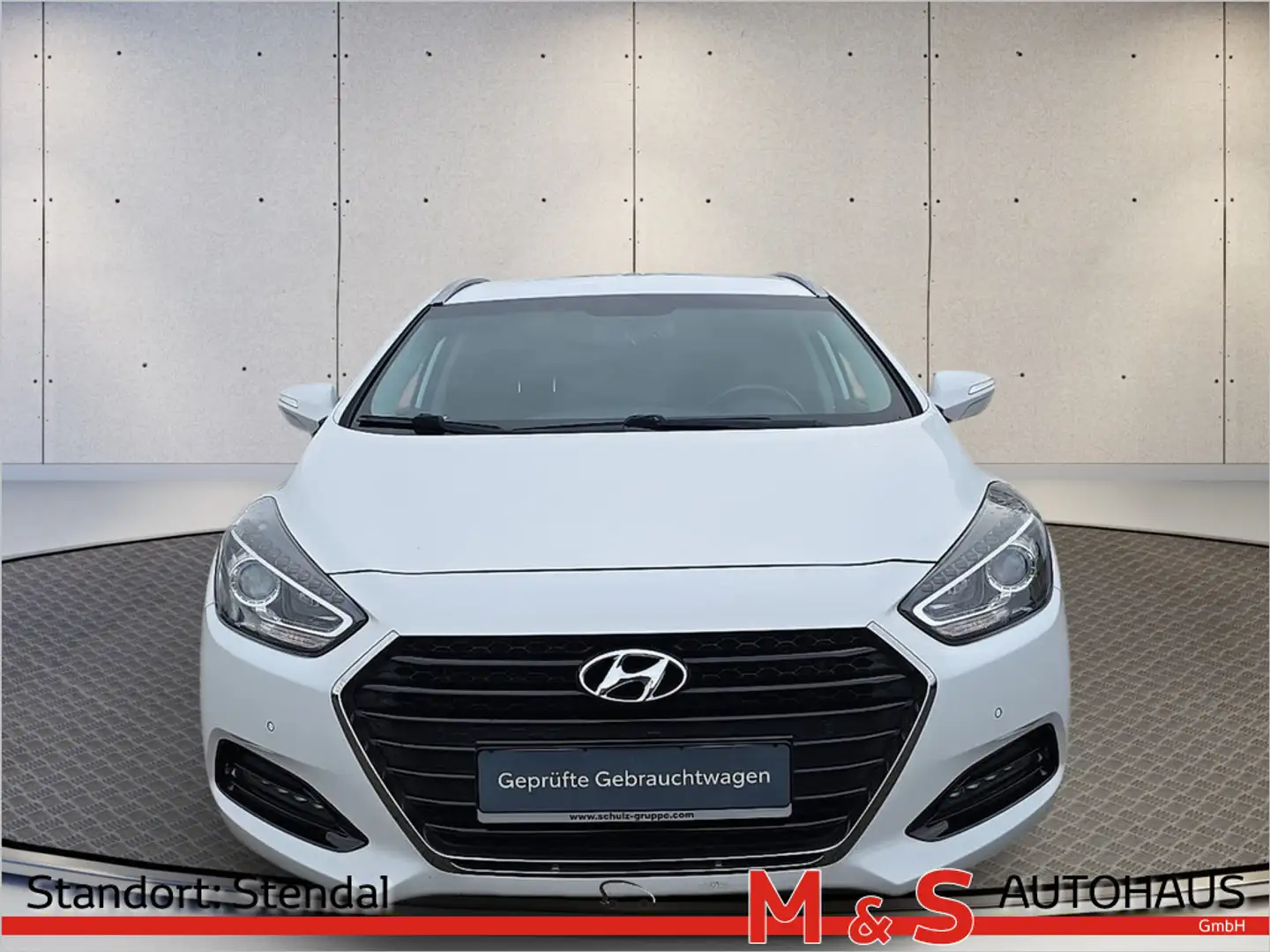Hyundai i40 cw 1.6 blue Trend KLIMA PDC SHZ FACELIFT Weiß - 2