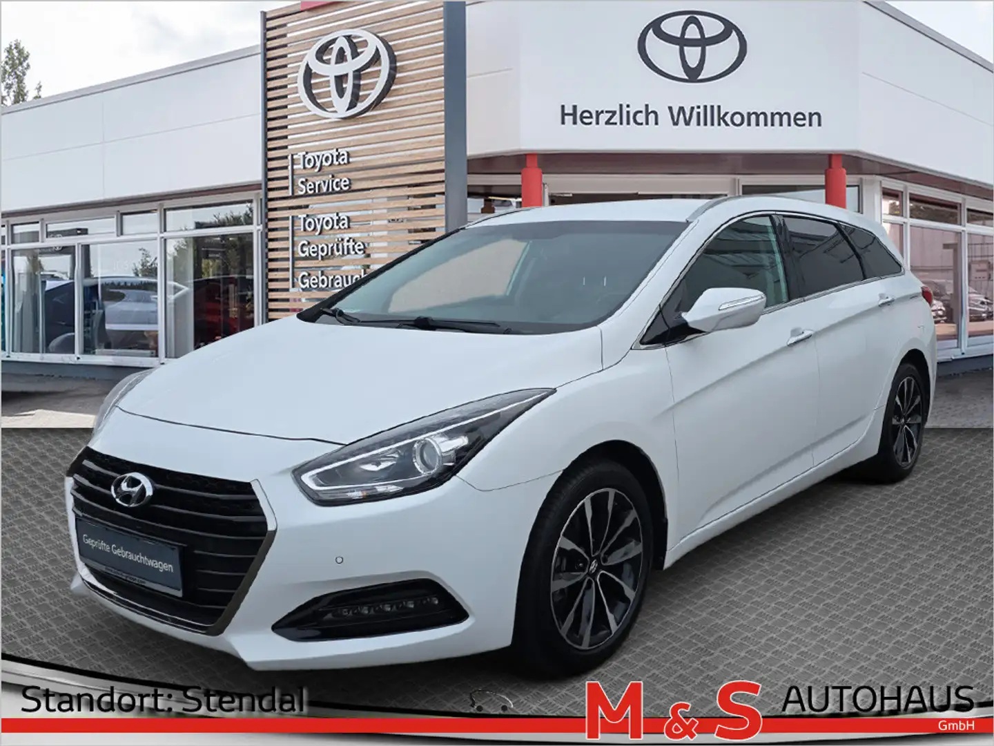Hyundai i40 cw 1.6 blue Trend KLIMA PDC SHZ FACELIFT Weiß - 1