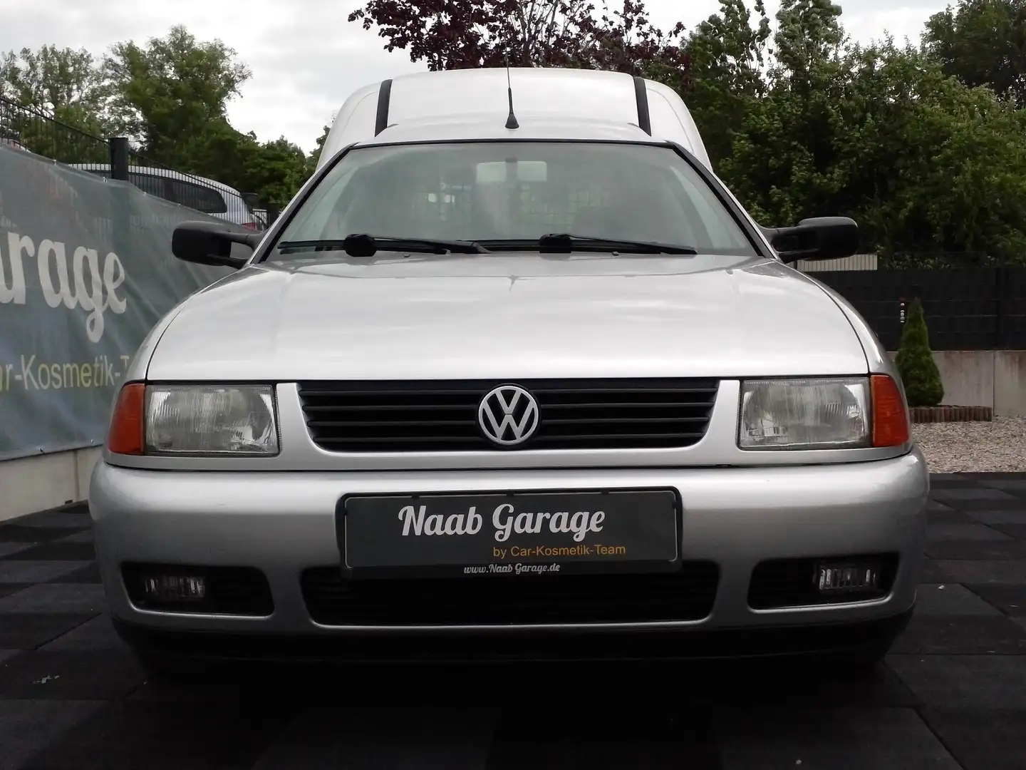 Volkswagen Caddy TDI 9K9AN6 Silber - 2