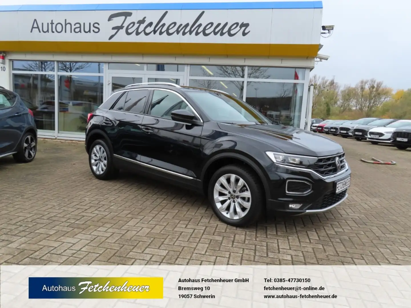 Volkswagen T-Roc Sport Aut.NAVI+LED+SHZ+RFK+ACC+ALU+GJR+AHK Schwarz - 1