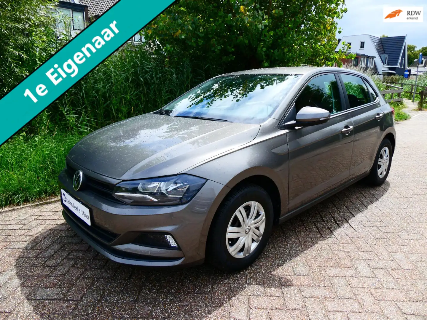 Volkswagen Polo 1.0 MPI Comfortline 5-deurs 1e eig. Trekhaak Airco Grijs - 1