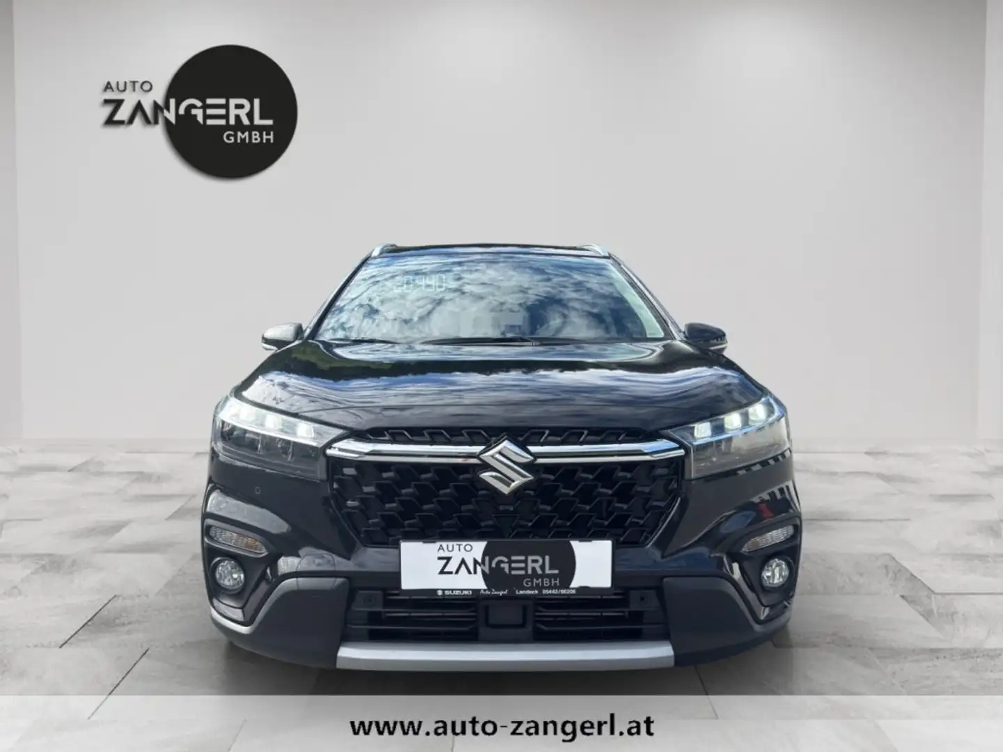 Suzuki S-Cross 1.4 Allgrip Hybrid Shine MT Schwarz - 2