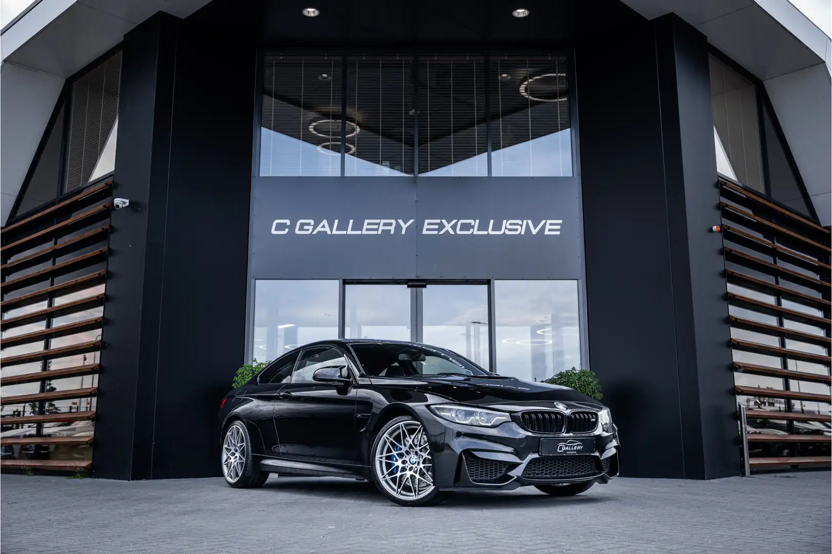 BMW M4 4-serie Coupé Competition - HUD l Memory l Carbon Zwart - 1