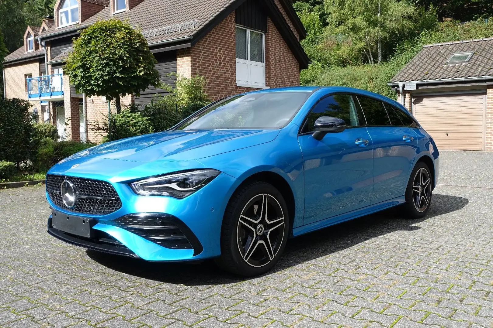 Mercedes-Benz CLA 250 CLA 250 e SB AMG Line Night-P.,360°Kamera,Key-Go Blau - 1