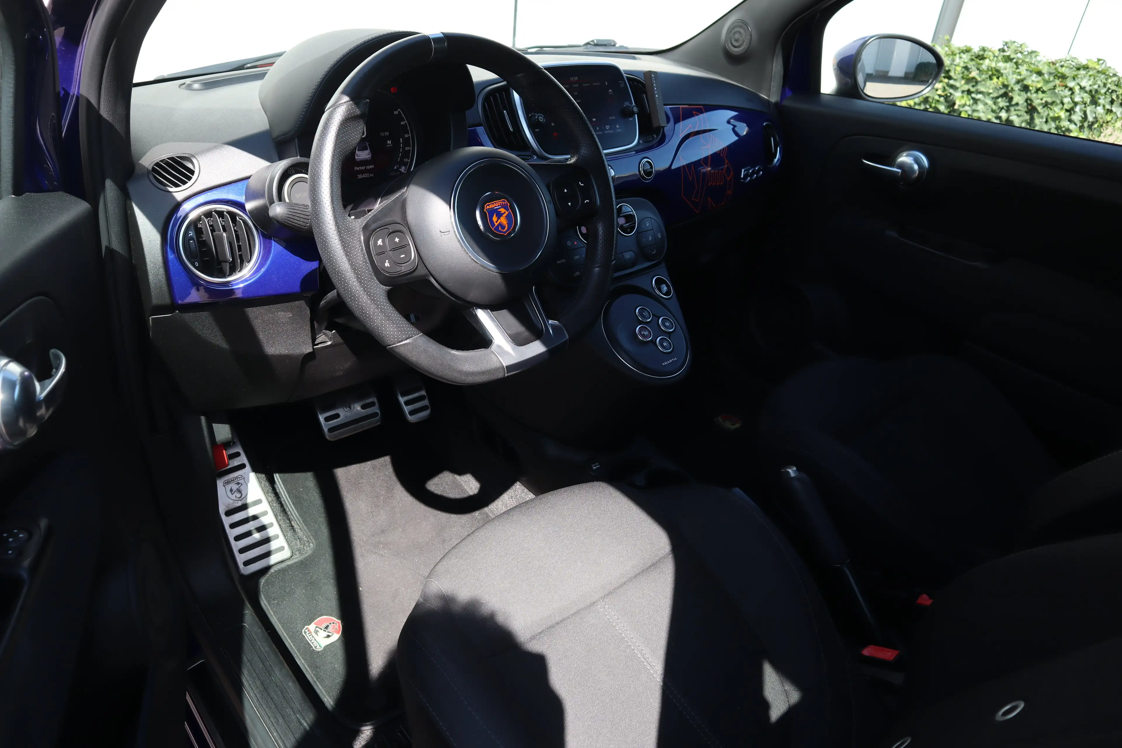 Abarth 595C 1.4 T-Jet 145PK Automaat Uniek/Carplay/Bombardone — photo 8