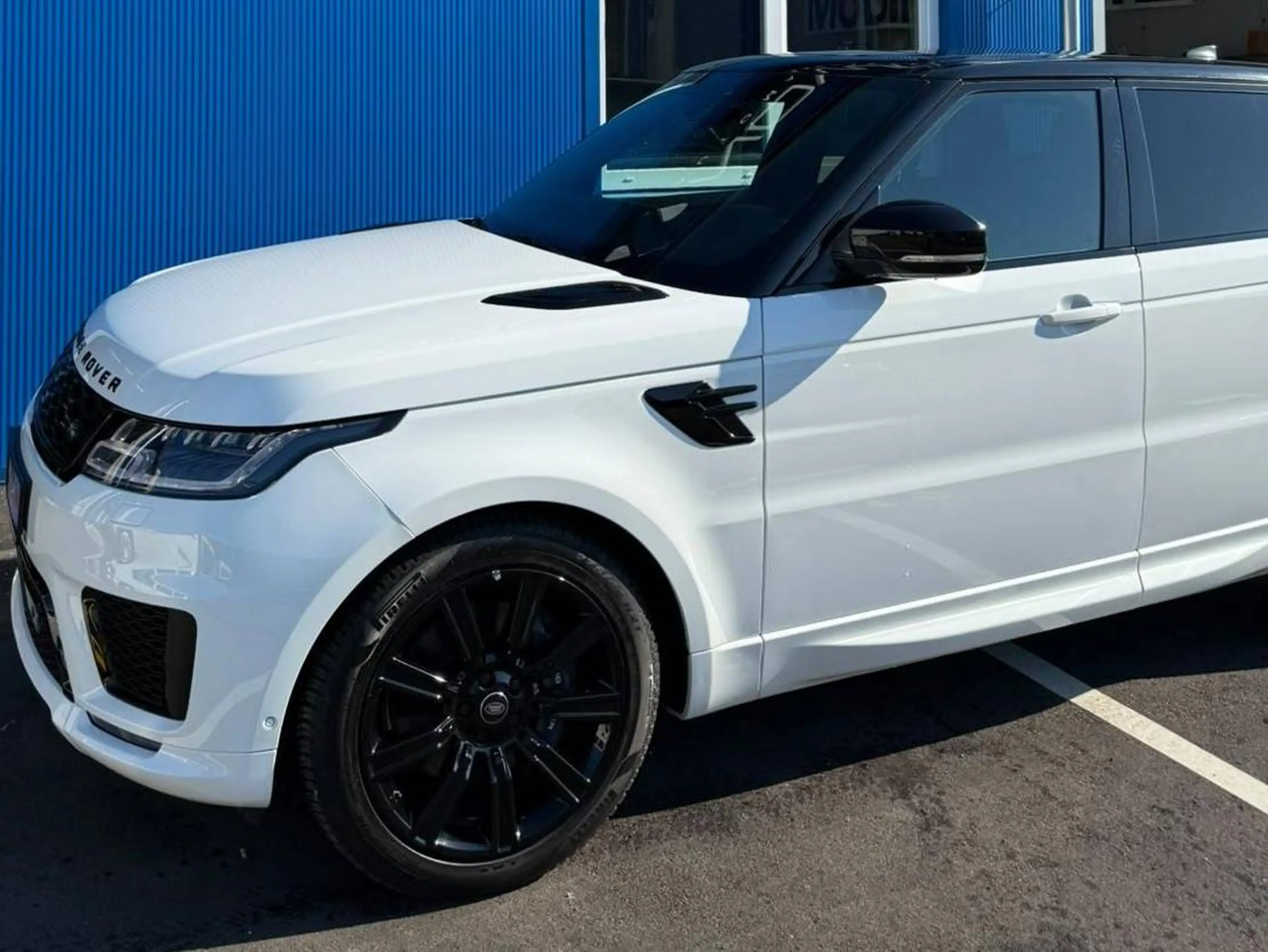 Land Rover Range Rover Sport HSE Dynamic — photo 11