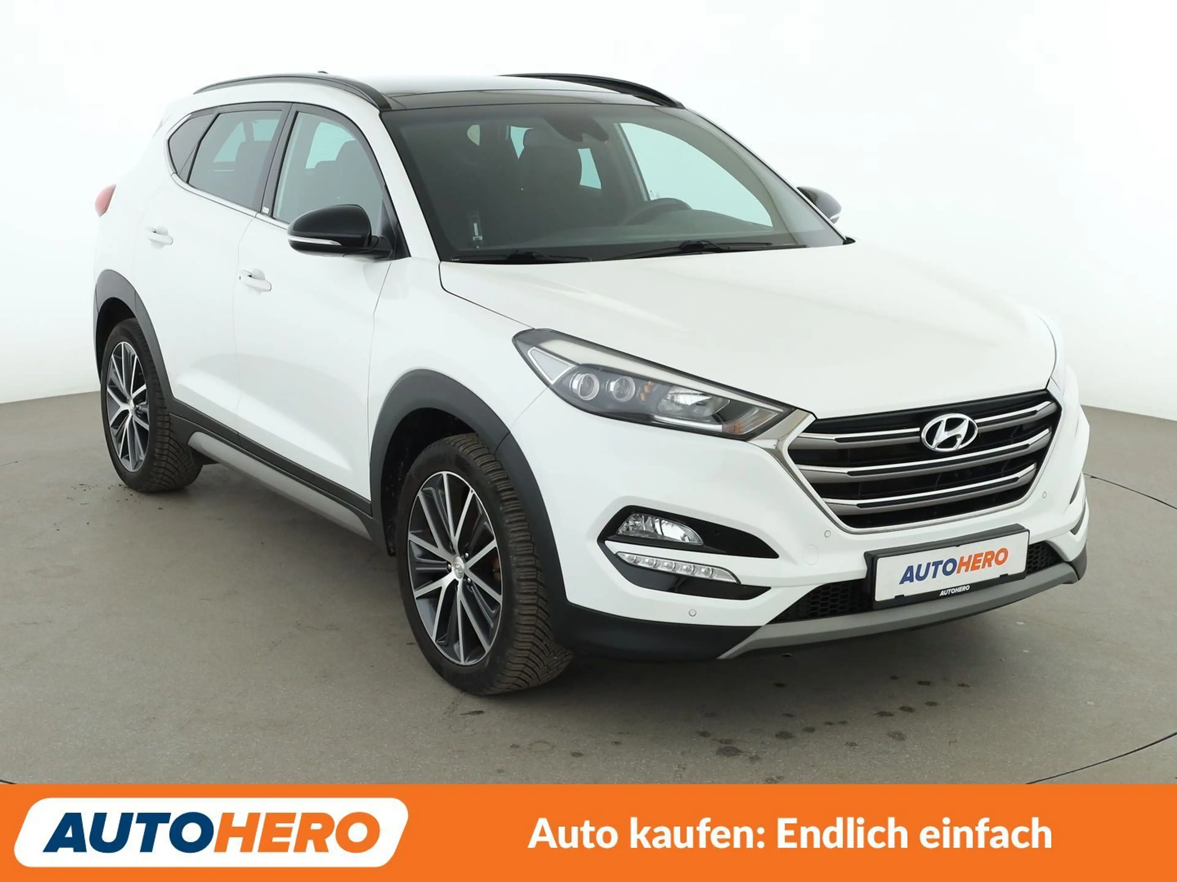 Hyundai TUCSON 1.6 TGDI Passion + 4WD Aut*NAVI*TEMPO*CAM*PDC*SHZ* — photo 8