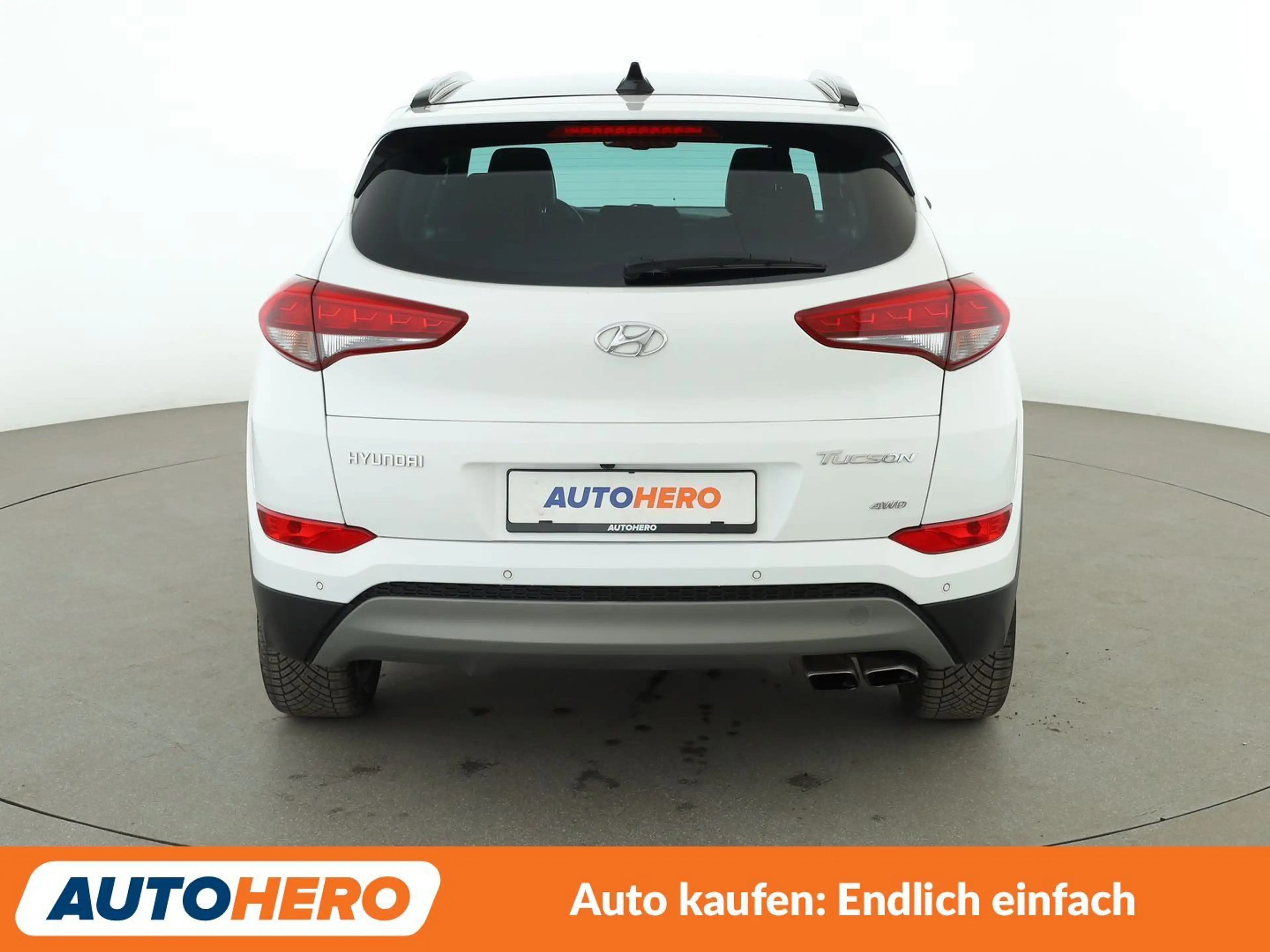 Hyundai TUCSON 1.6 TGDI Passion + 4WD Aut*NAVI*TEMPO*CAM*PDC*SHZ* — photo 5