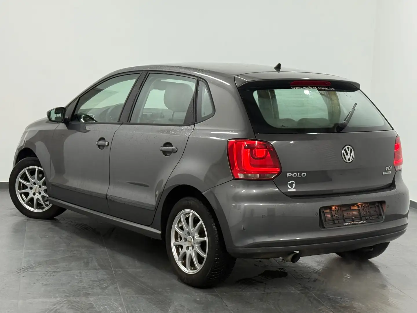 Volkswagen Polo 1.6 CR TDi Highline BMT DPF Argent - 2