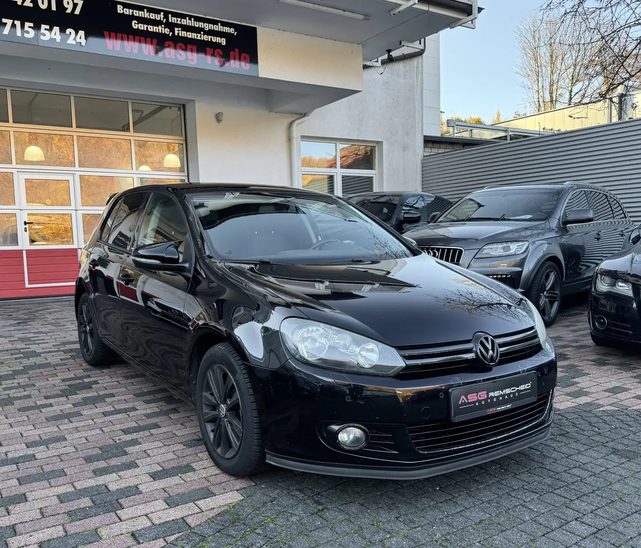 Volkswagen Golf 2.0 TDI DSG Style *Standhzg*AHK*PDC*Klima Schwarz - 2