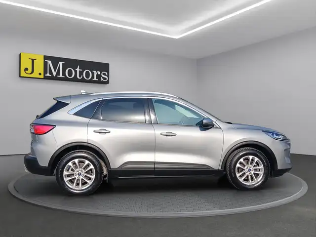 Ford Kuga view 6