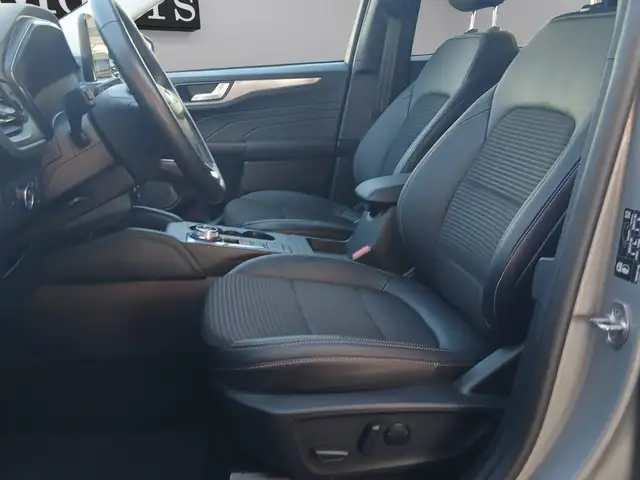 Ford Kuga view 10