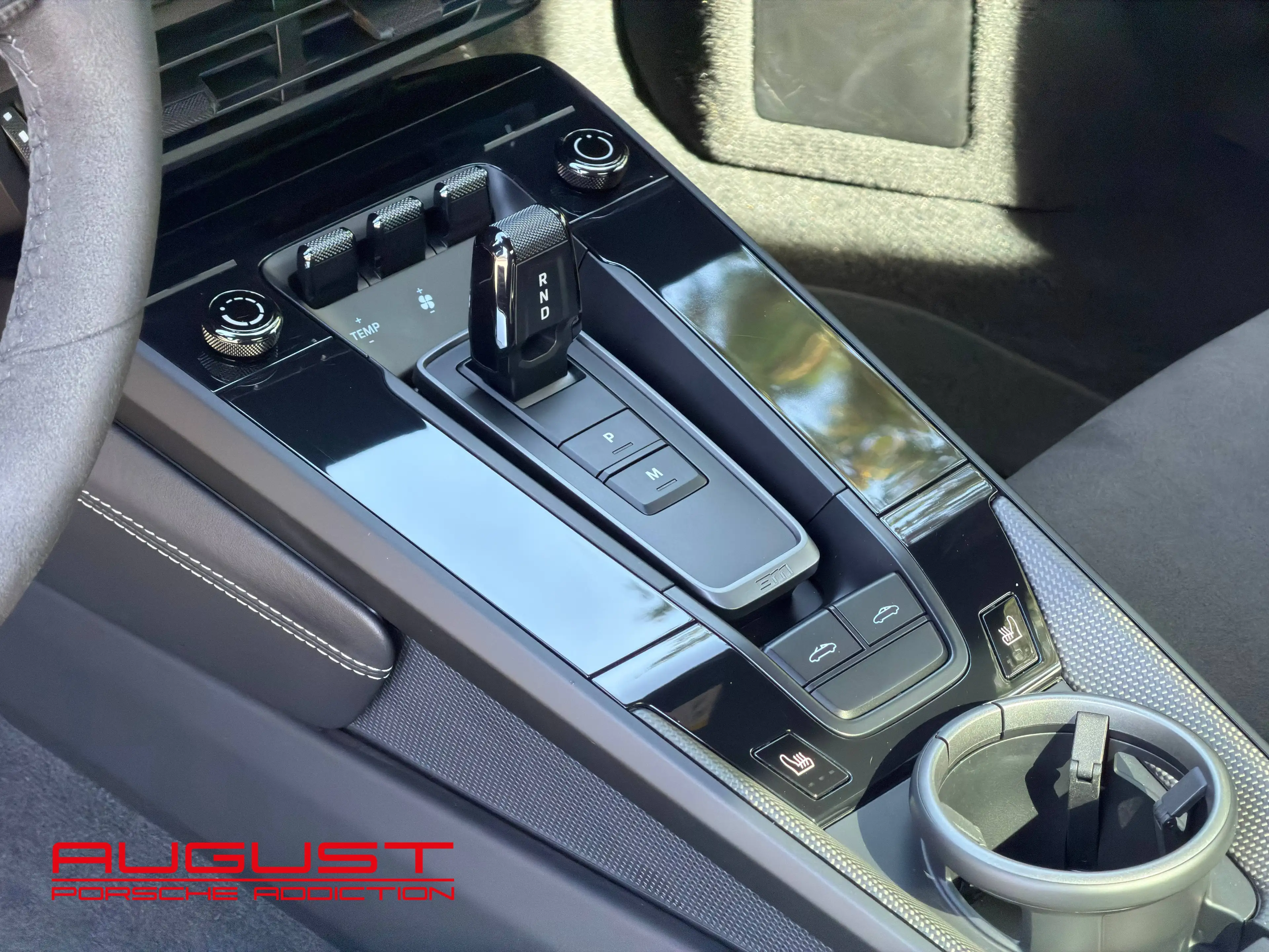 Porsche 992 992 Targa 4 GTS 2022 — photo 11