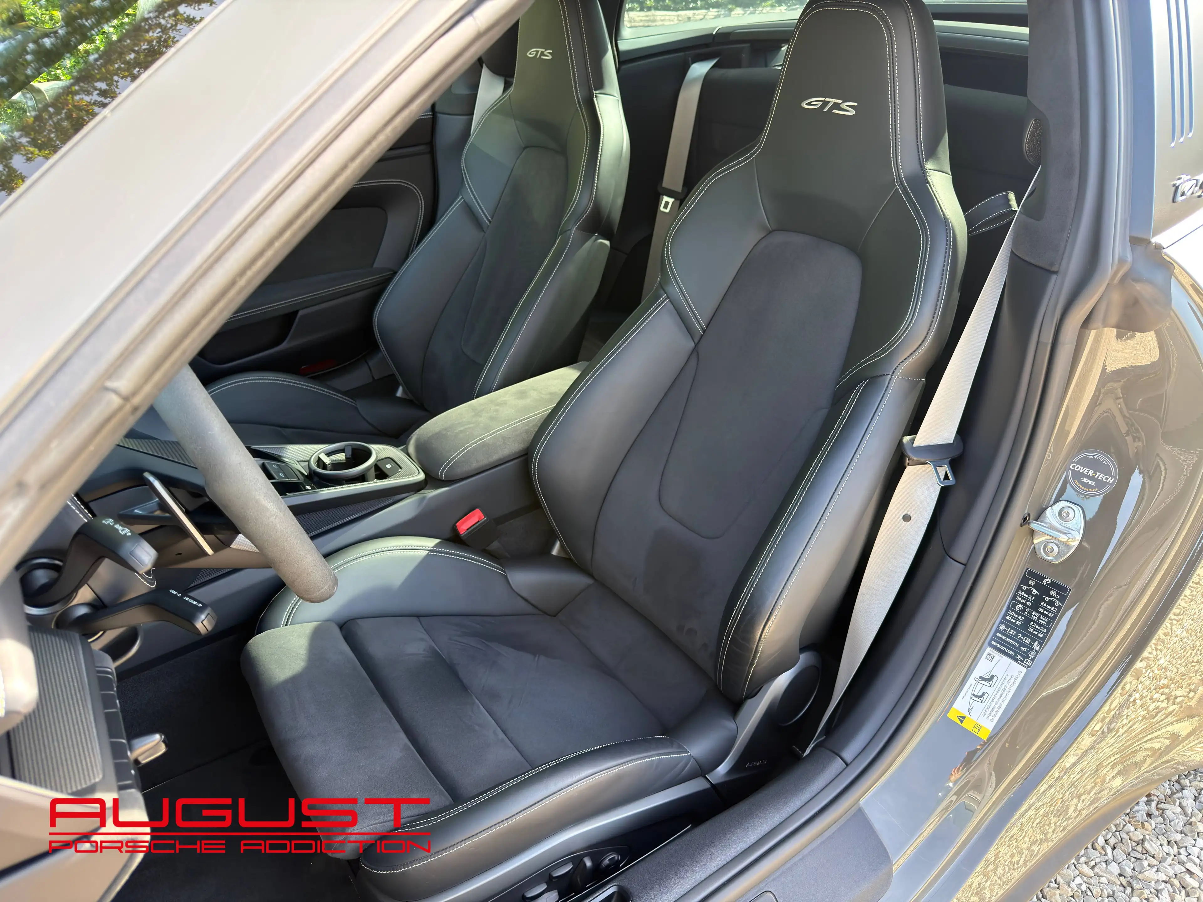 Porsche 992 992 Targa 4 GTS 2022 — photo 9