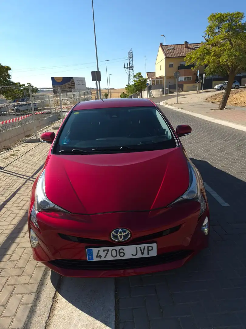 Toyota Prius 1.8 Advance - 1