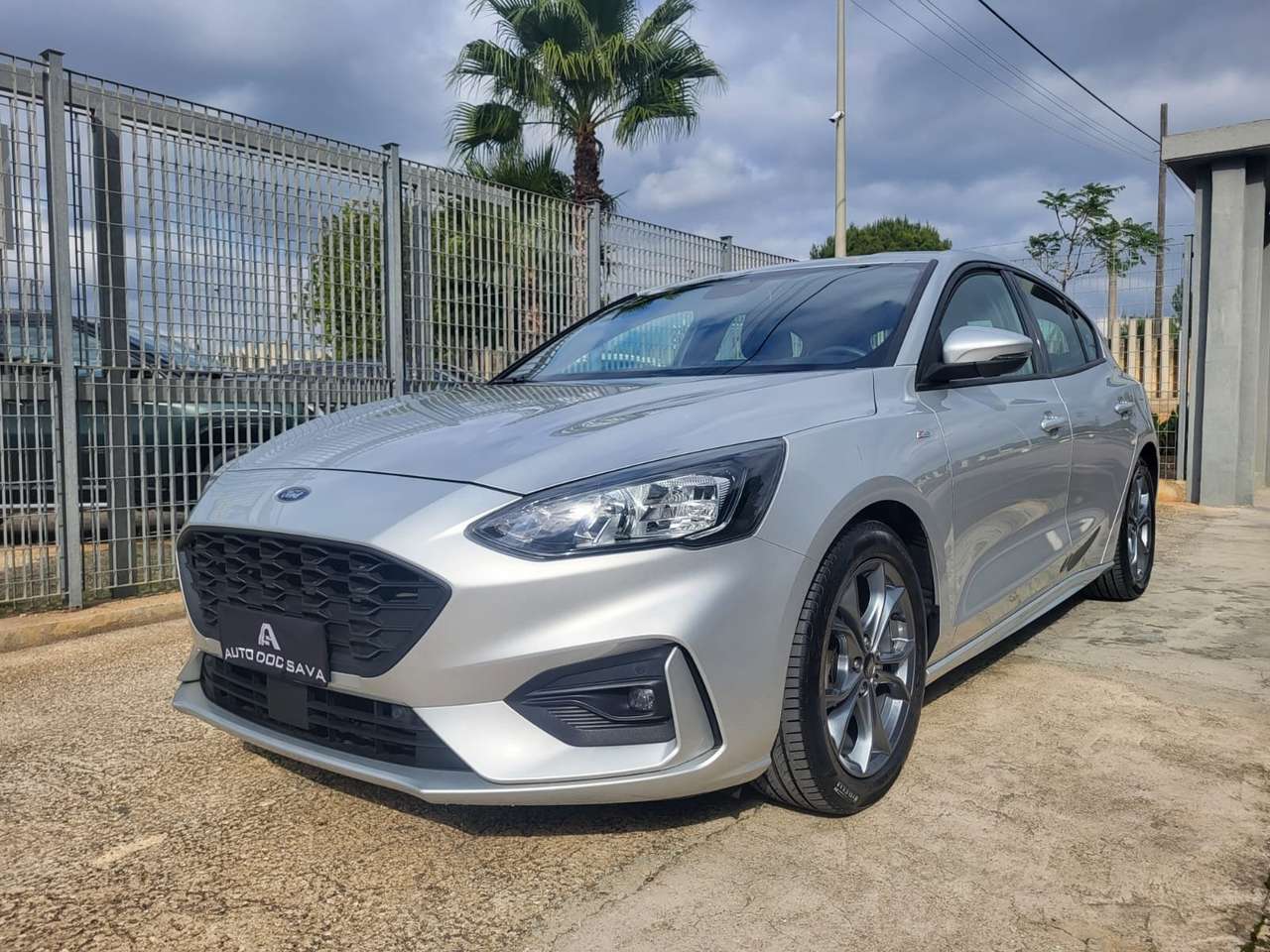 Ford Focus Focus ST-Line 120 Cv+Fari Led+Cerchi 17...