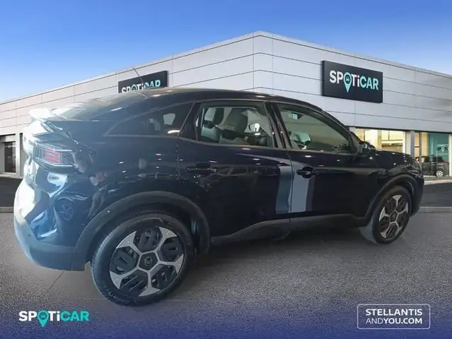 Citroen C4 view 4