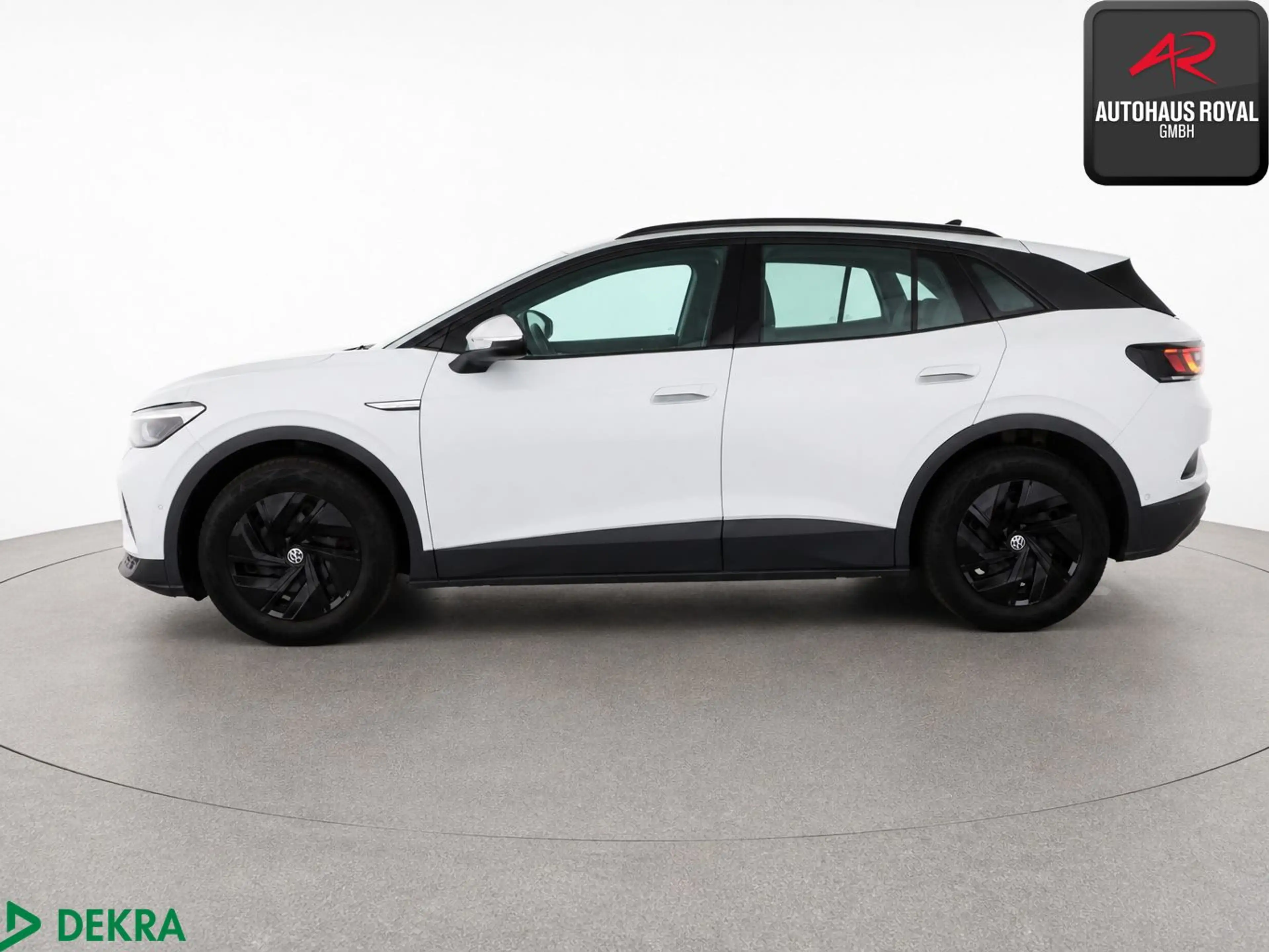 Volkswagen ID.4 PURE PERFORMANCE KEYLESS,KAMERA,CARPLAY,1HD — photo 2