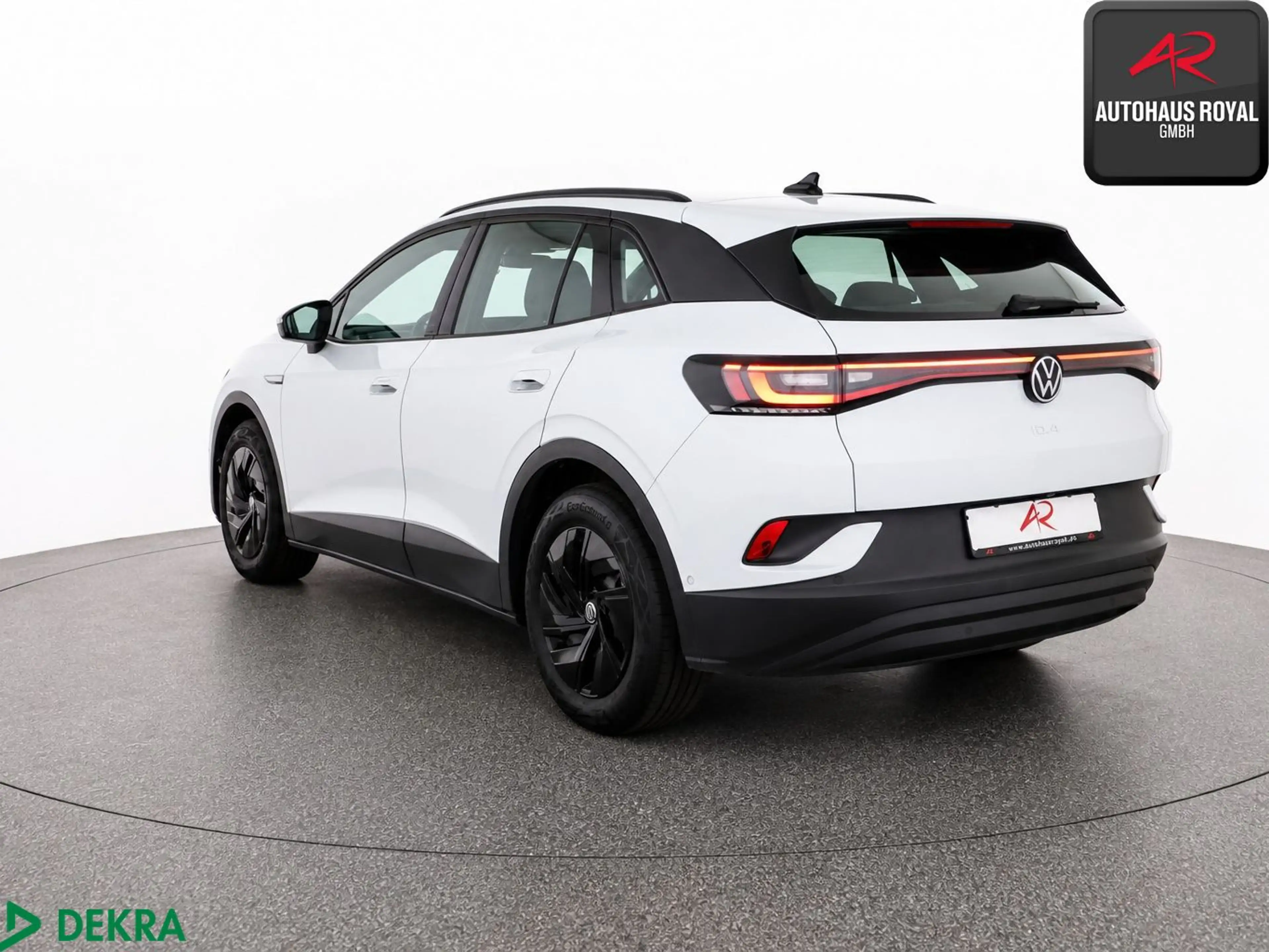 Volkswagen ID.4 PURE PERFORMANCE KEYLESS,KAMERA,CARPLAY,1HD — photo 3