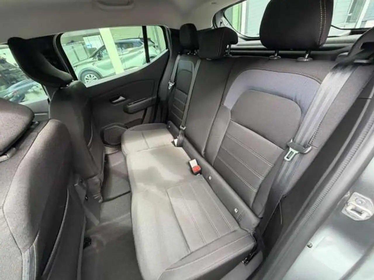 Dacia Sandero Sandero — photo 10