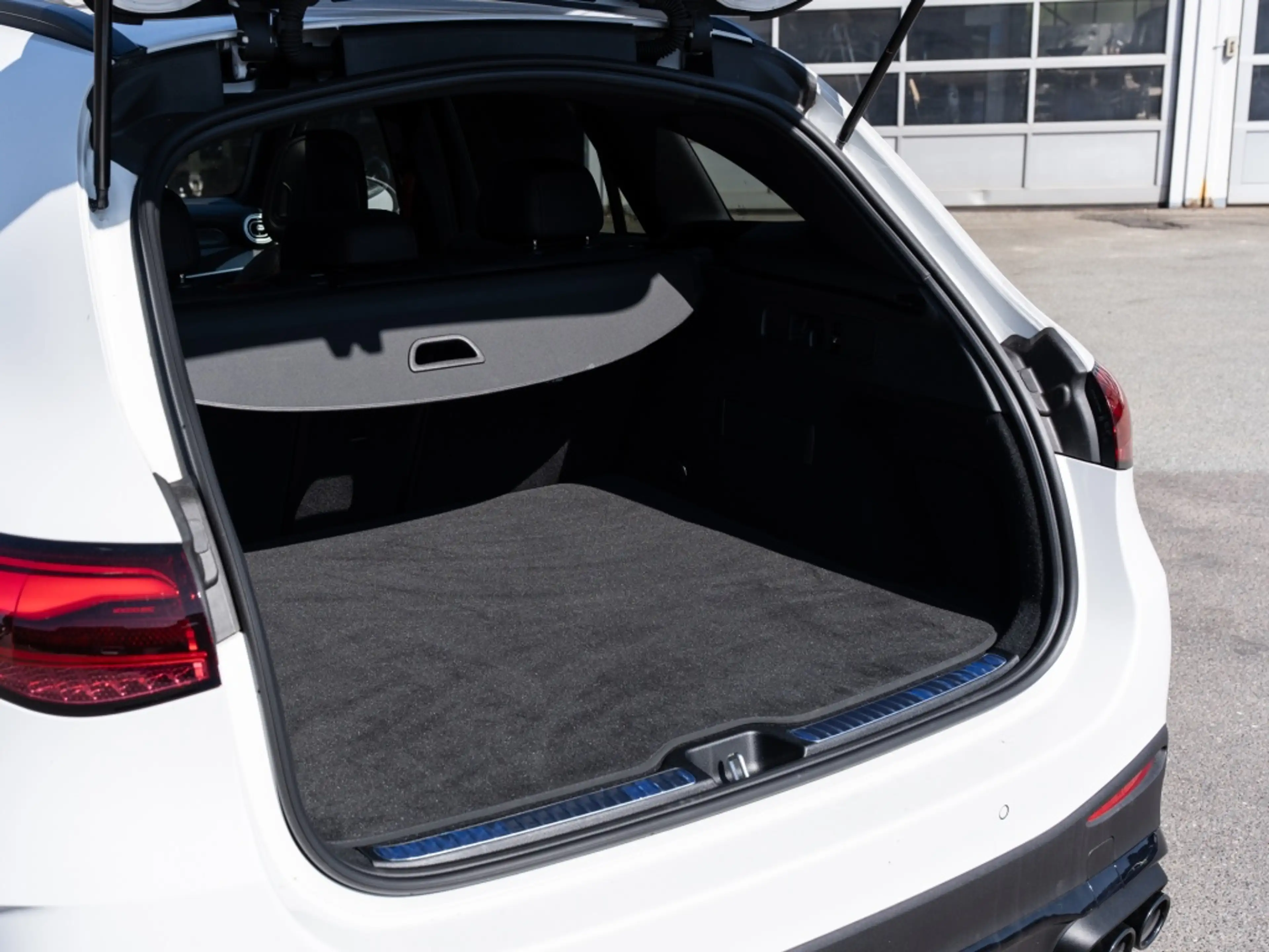 Mercedes-Benz GLC 43 AMG 4M , AMG BURM NIGHT MEMO 360 DISTR — photo 11