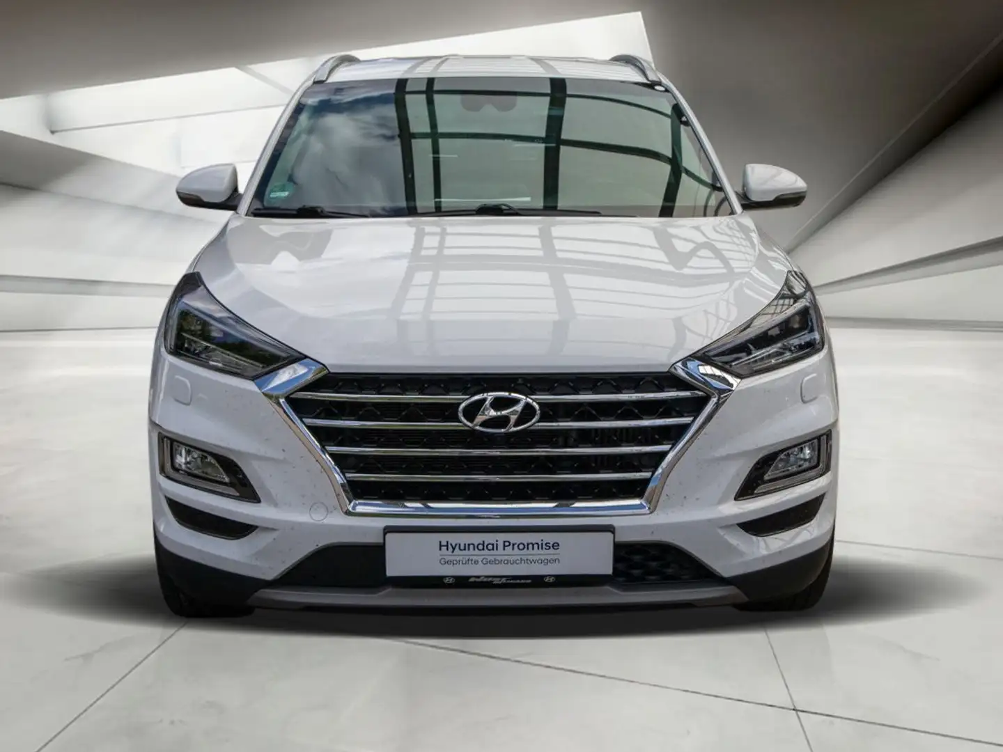 Hyundai TUCSON Tucson 1.6 Premium 2WD AHK+Kamera+PTS+SHZ+Navi Bianco - 2