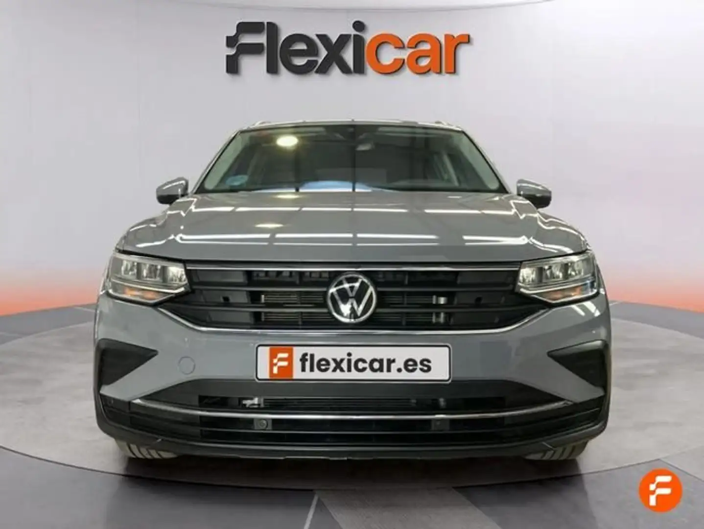 Volkswagen Tiguan 1.5 TSI Life 110kW Grau - 2