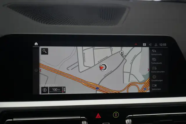 BMW 3 Series view 15
