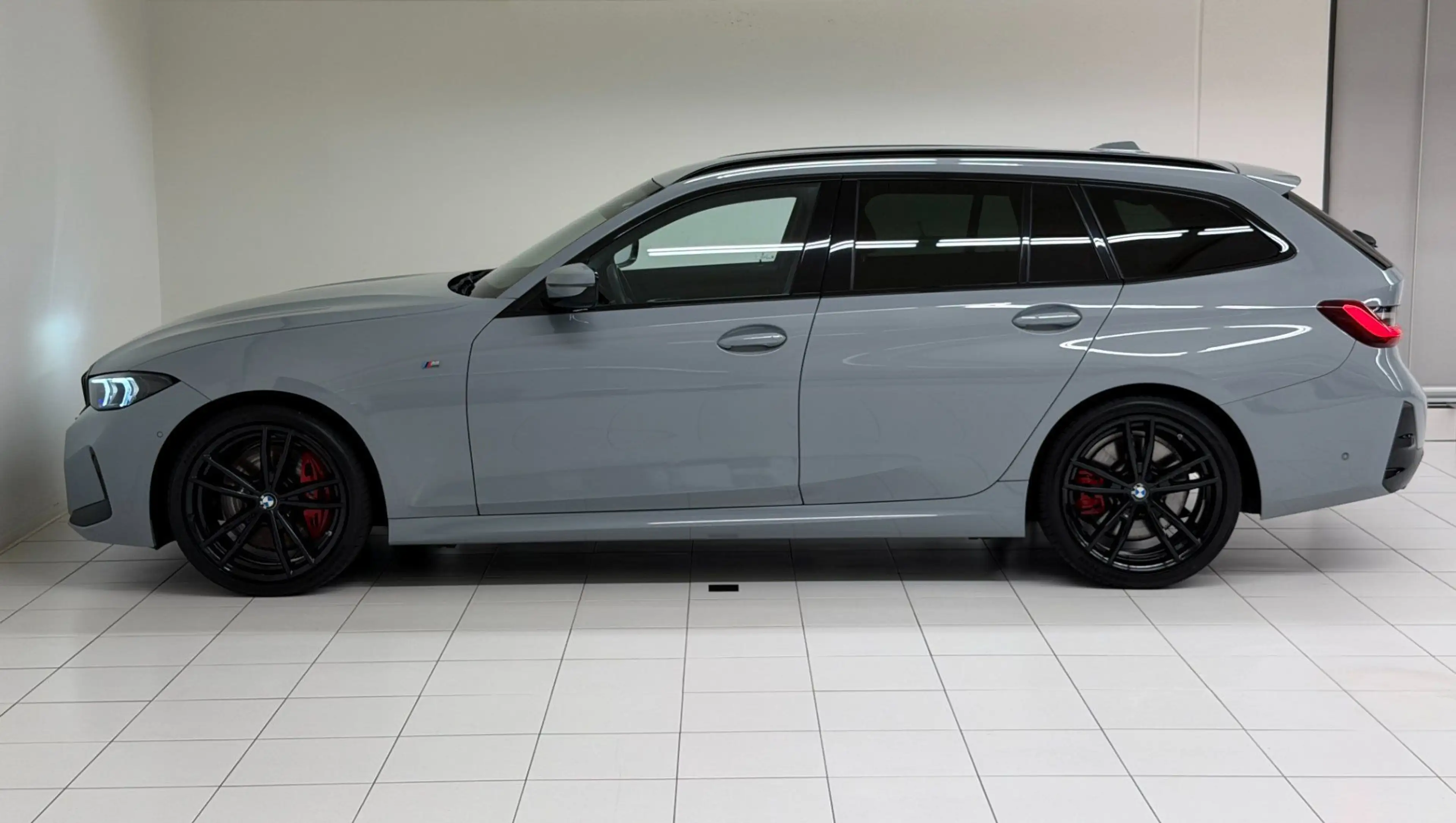 BMW 318 d M Sport Pro*Brooklyn Grau*Driving Assistant Pro — photo 10