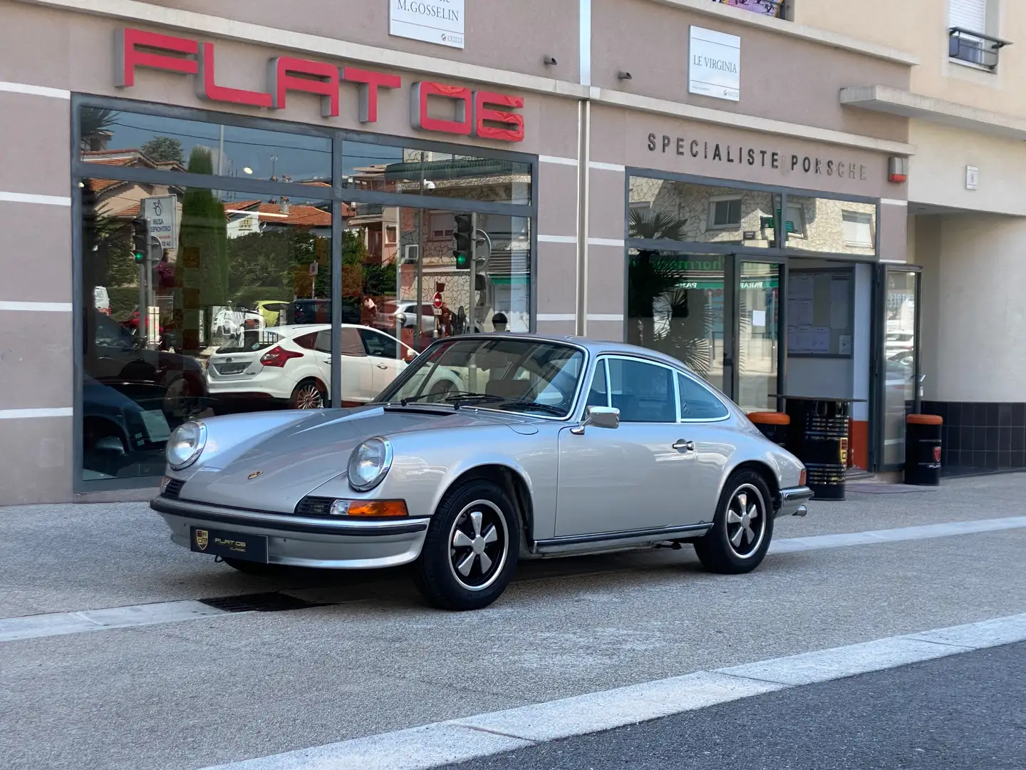 Porsche 911 Grau - 1