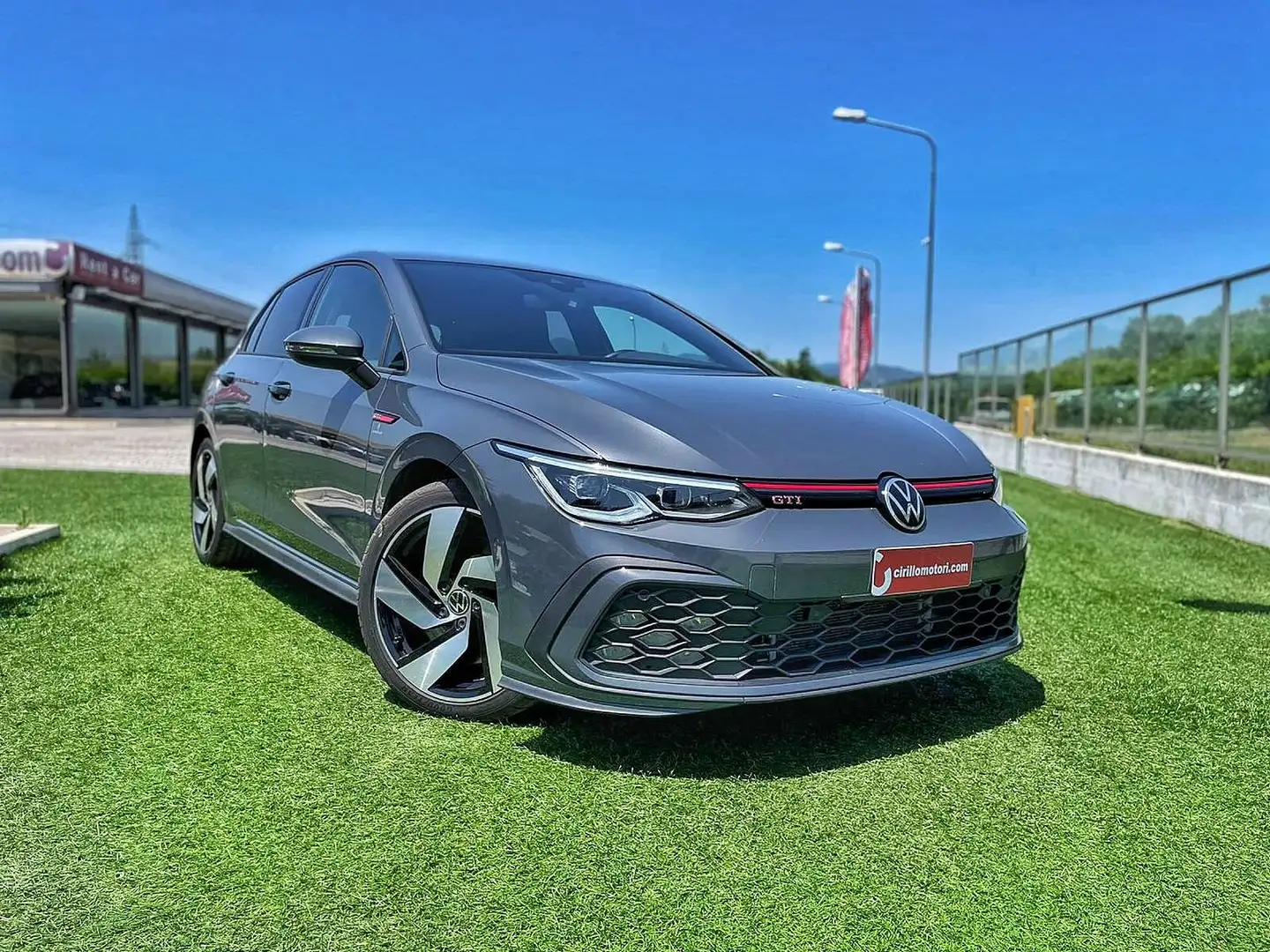 Volkswagen Golf GTI 2.0 TSI  DSG GARANZIA FINO AL 2026 Grigio - 2