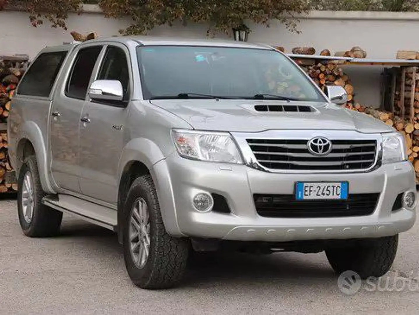 Toyota Hilux HiLux IV 2012 2.5 double cab Loungex 140cv Silber - 2
