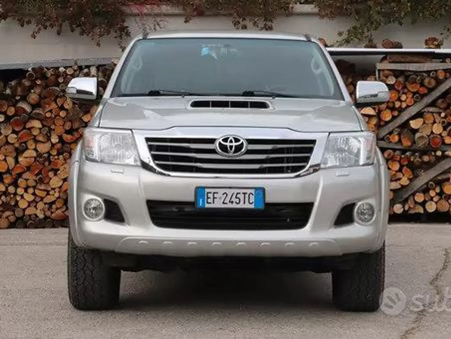 Toyota Hilux HiLux IV 2012 2.5 double cab Loungex 140cv Gümüş rengi - 1