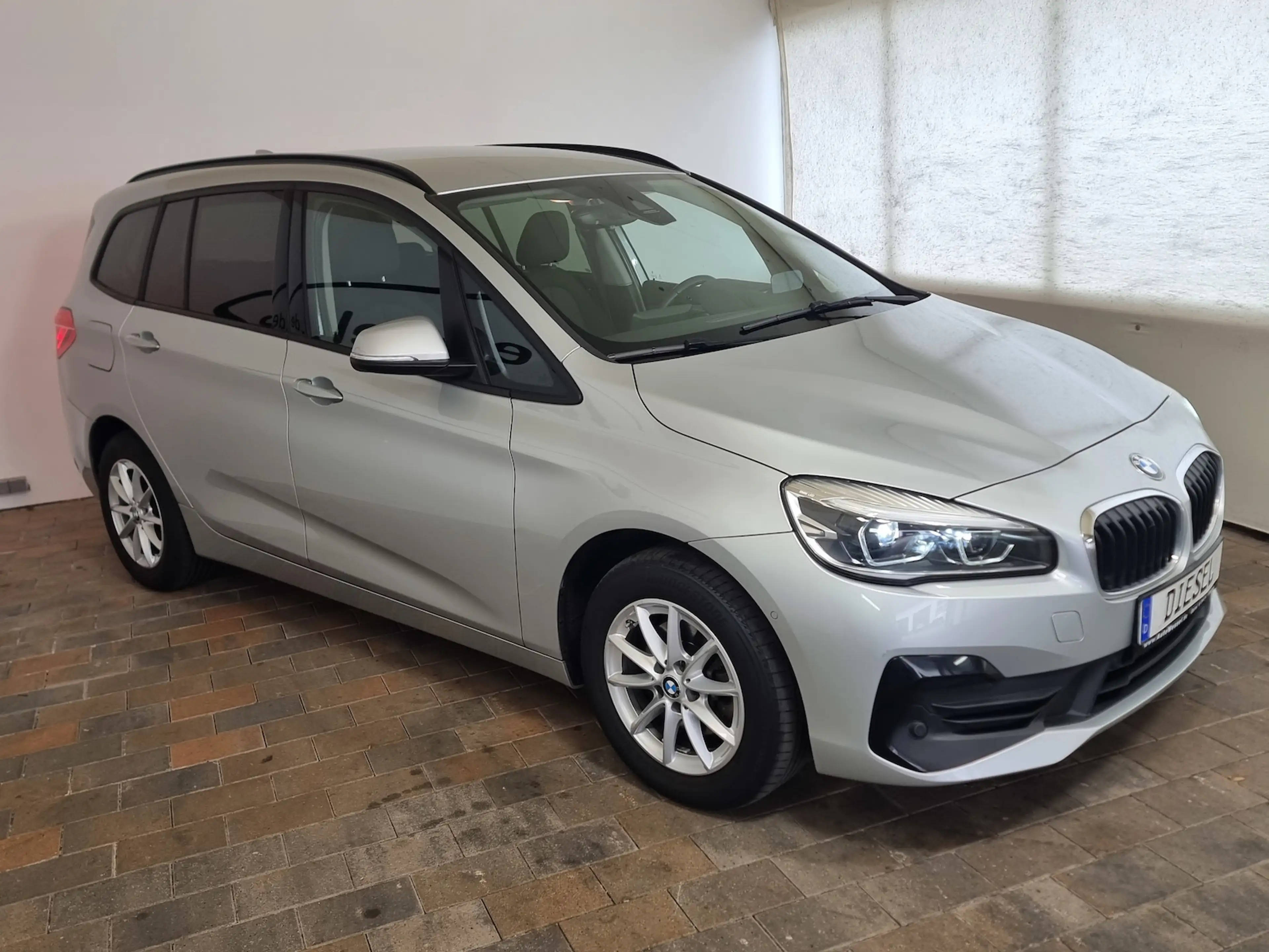 BMW 216 216d Gran Tourer Advantage LED Nav Kam 7-Sitzer — photo 4