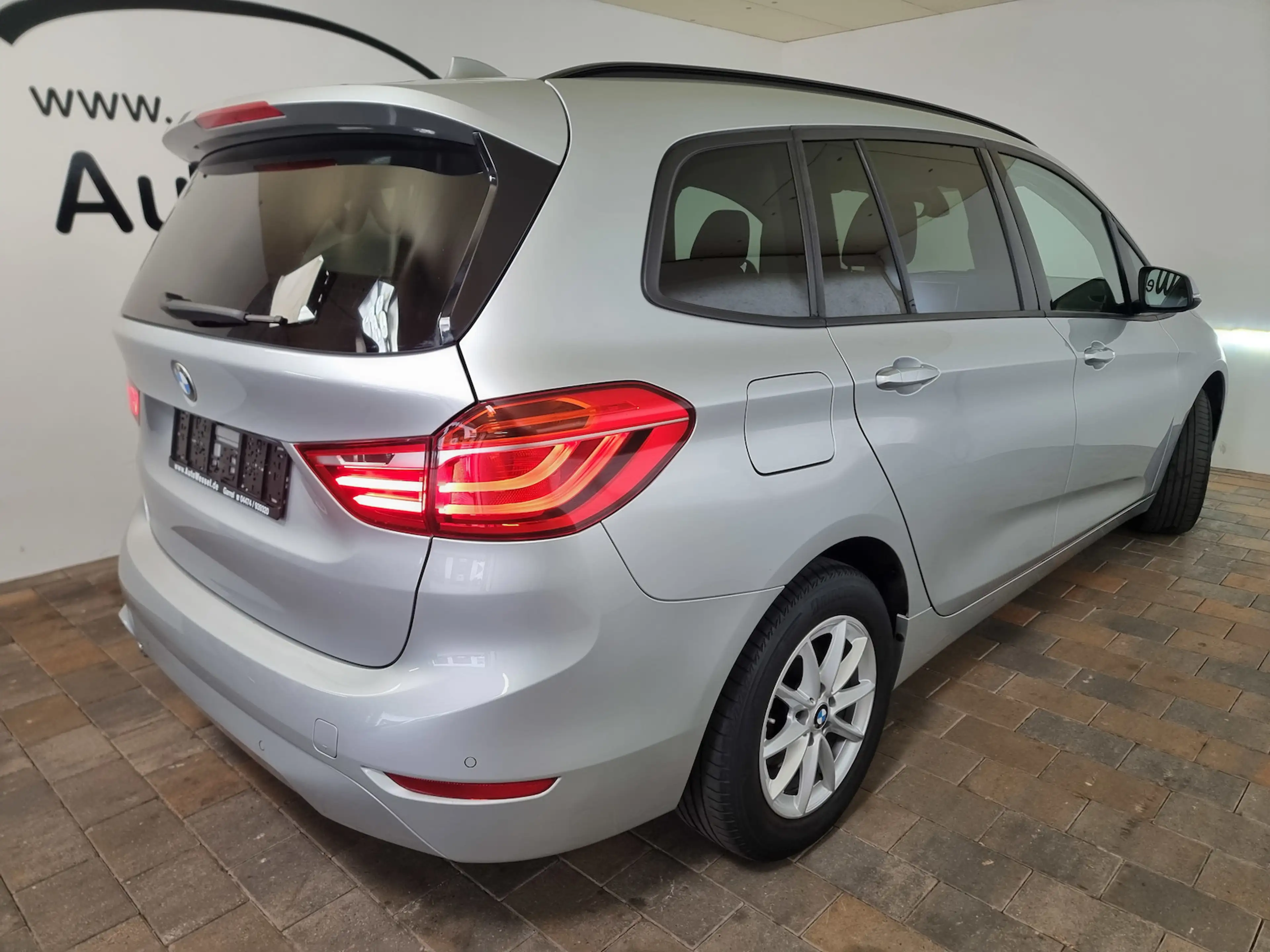 BMW 216 216d Gran Tourer Advantage LED Nav Kam 7-Sitzer — photo 5