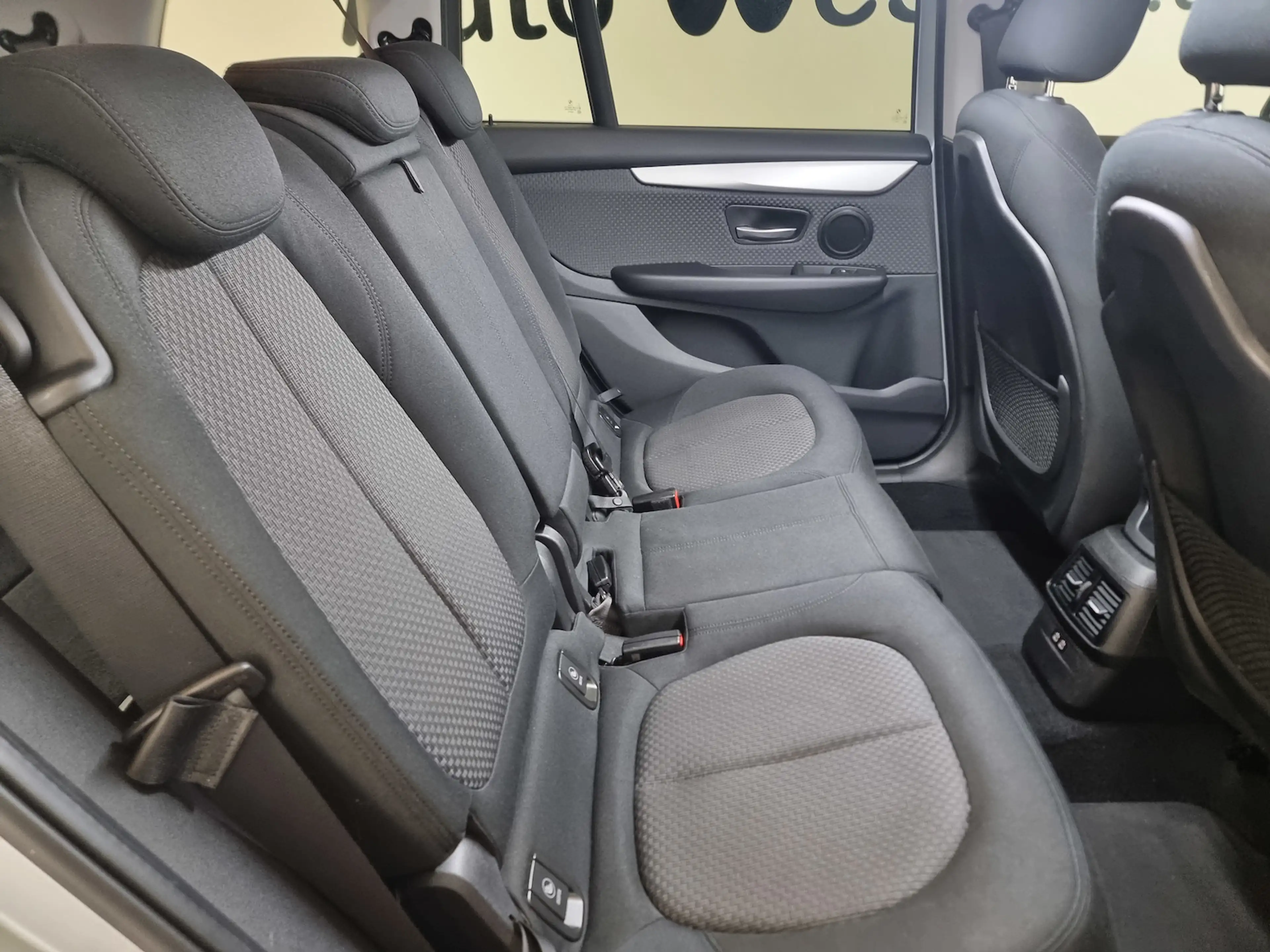 BMW 216 216d Gran Tourer Advantage LED Nav Kam 7-Sitzer — photo 13