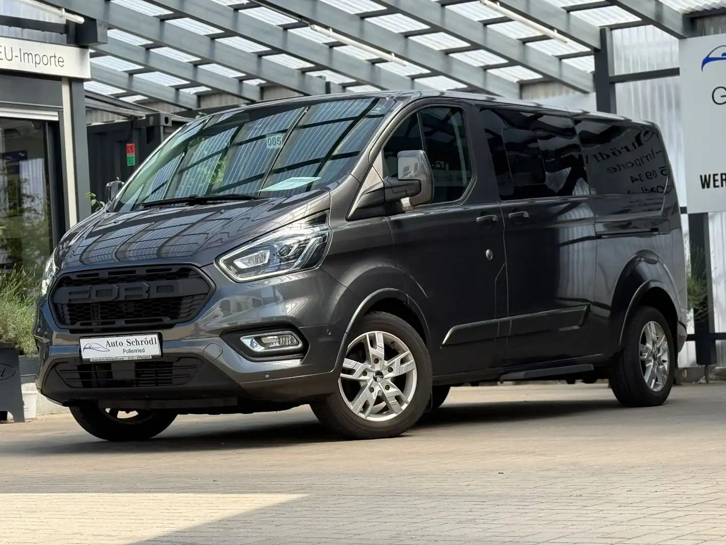 Ford Tourneo Custom Aut. 320 L2 Titanium, ACC, Bi-Xenon, Tot-W, Kamera Grau - 1