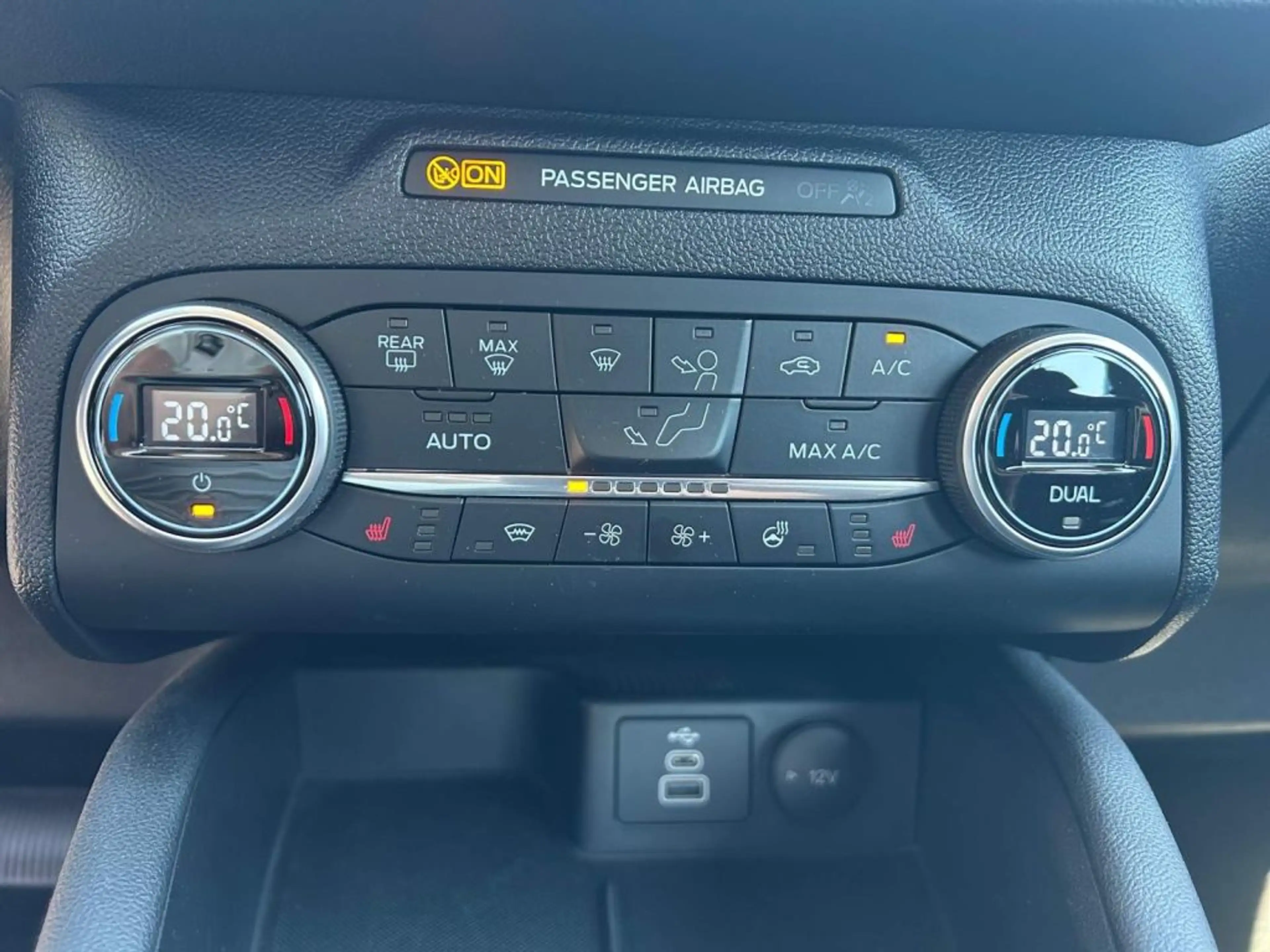 Ford Kuga 2.5 PHEV Titanium #AHK schwenkbar #ACC — photo 15