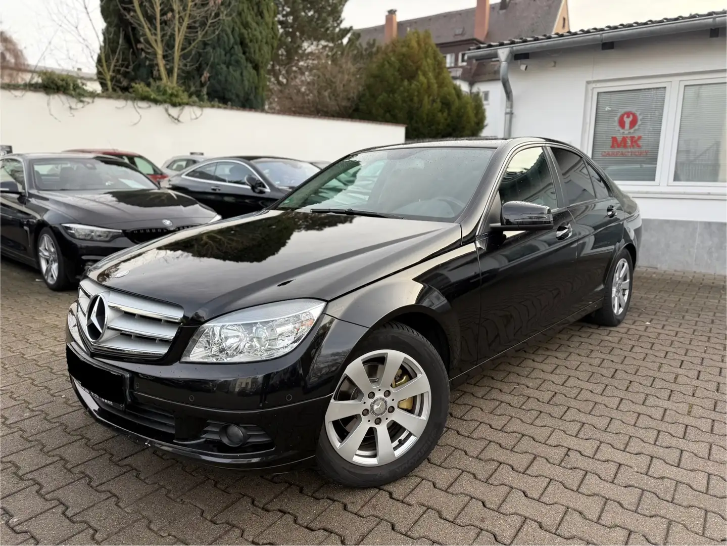 Mercedes-Benz C 180 Kompressor*AHK*Steuerkette Neu*TÜV bis 09.27 Schwarz - 1